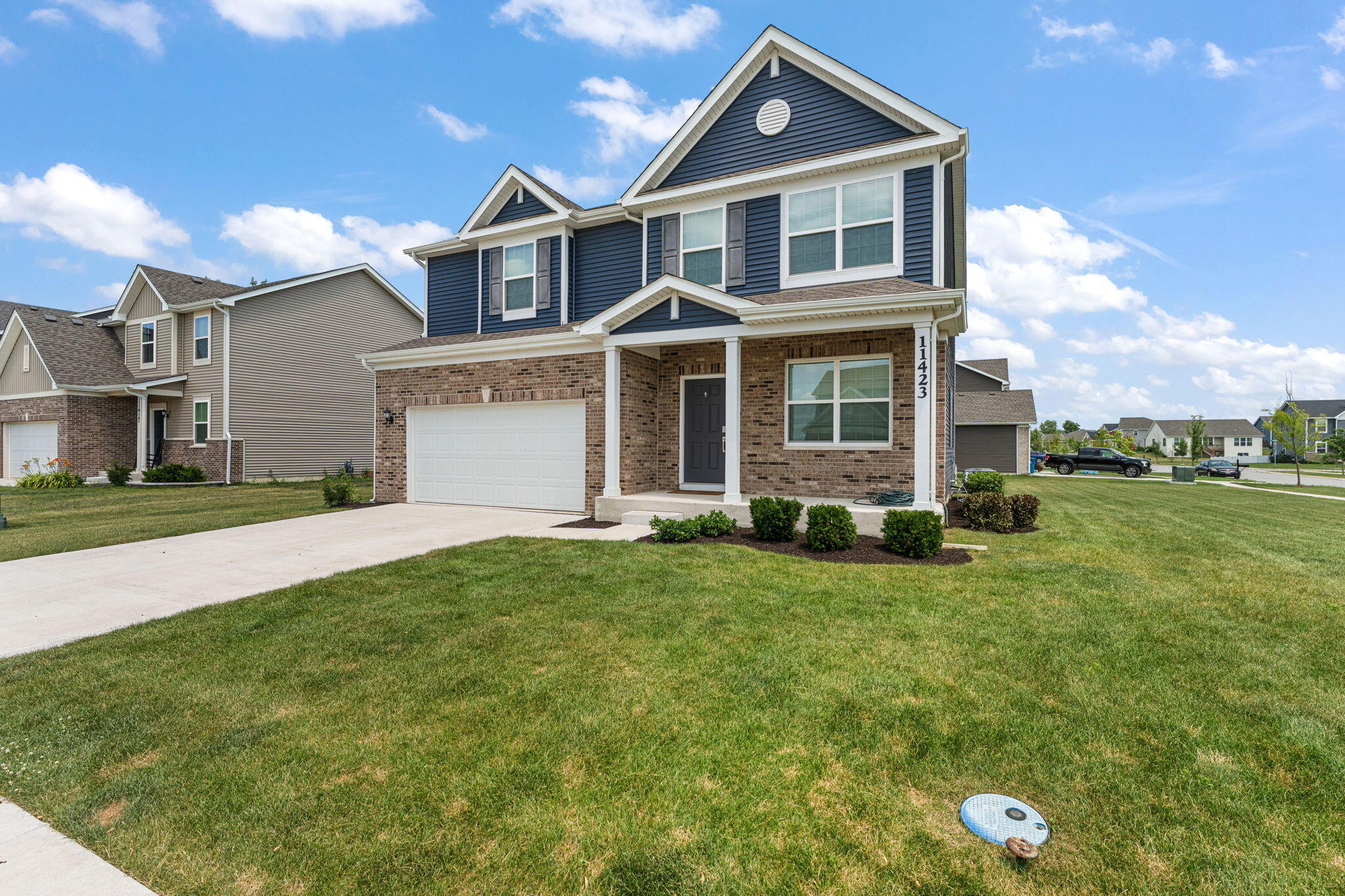 Homes for sale in Winfield, IN | 11423 Thomas St, Winfield, IN 46307 | MLS# 842411