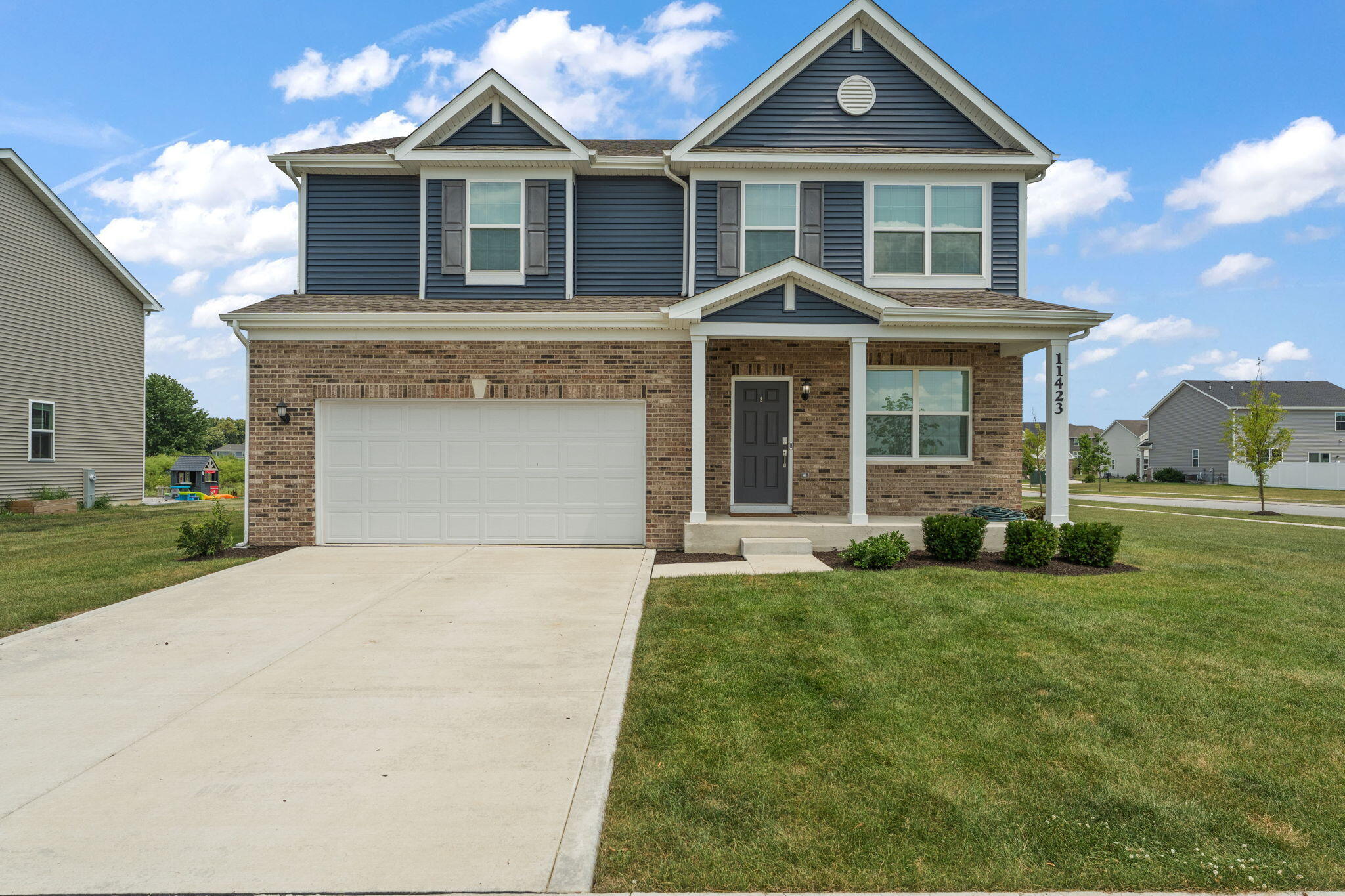 Homes for sale in Winfield, IN | 11423 Thomas St, Winfield, IN 46307 | MLS# 842411