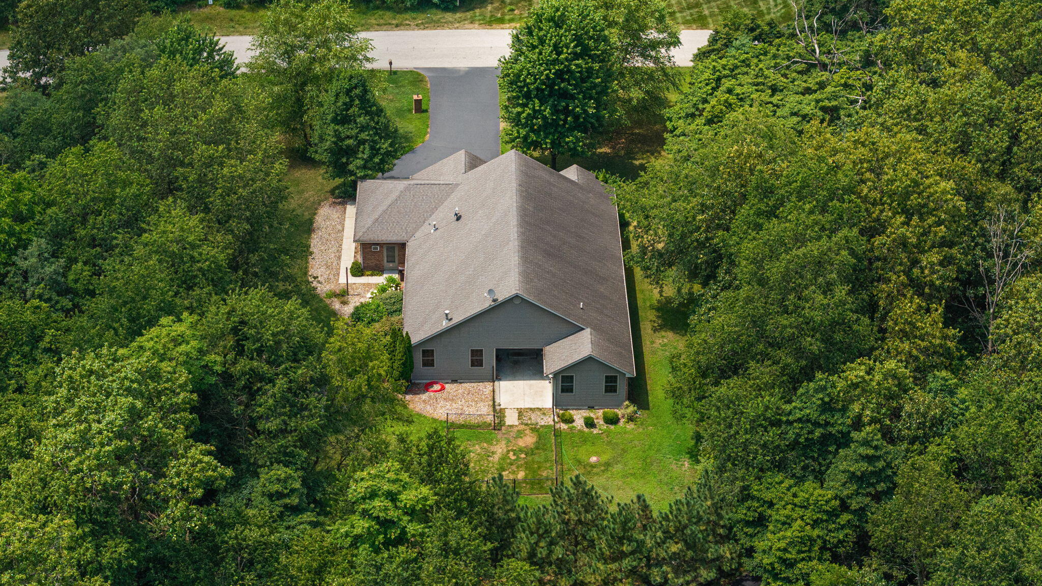 Homes for sale in Wheatfield, IN | 11057 Pleasant Grove Dr, Wheatfield, IN 46392 | MLS# 842529