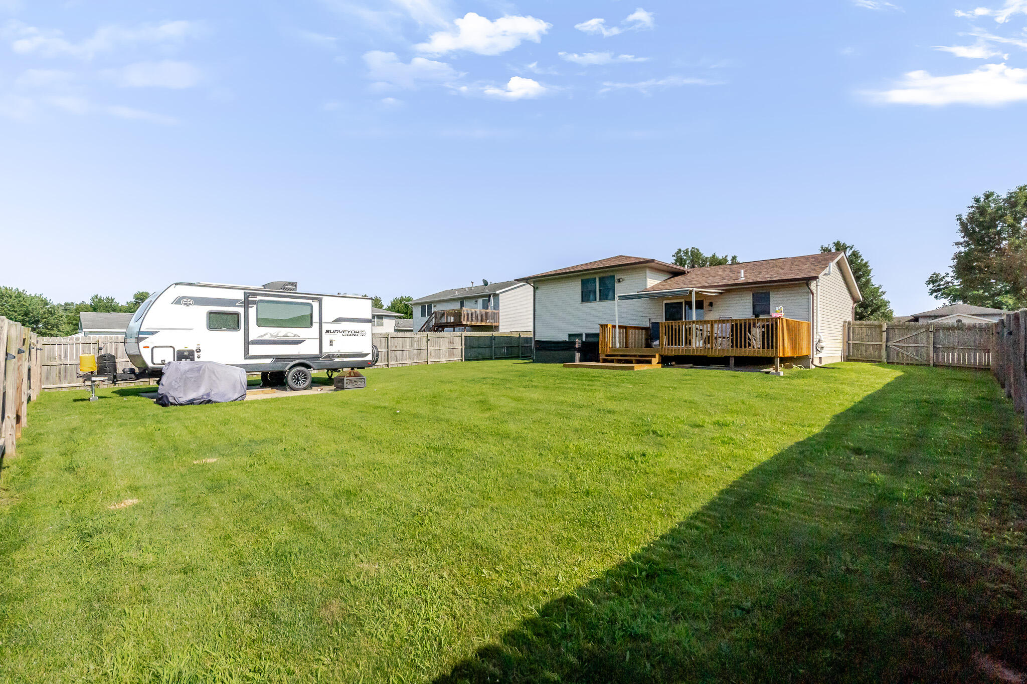 2nd image of 7832 Murrelet St, Hobart, IN 46342 | MLS# 842350