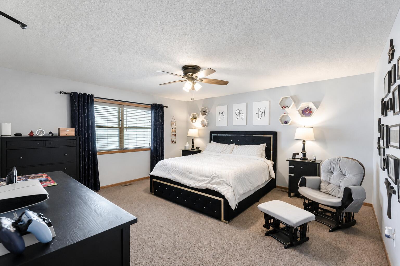 5th image of 7832 Murrelet St, Hobart, IN 46342 | MLS# 842350