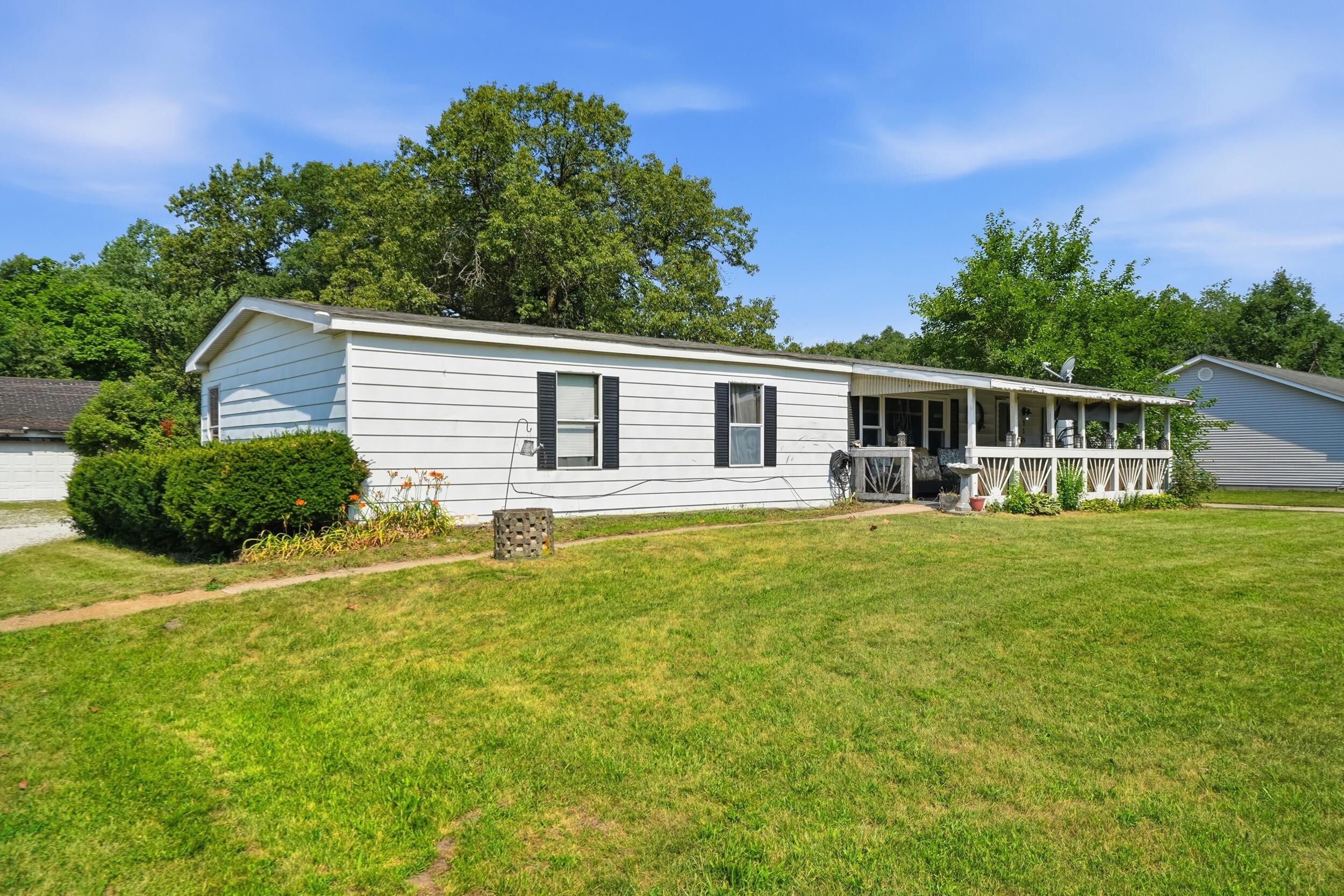 2nd image of 9390 N 1000 W, De Motte, IN 46310 | MLS# 842353