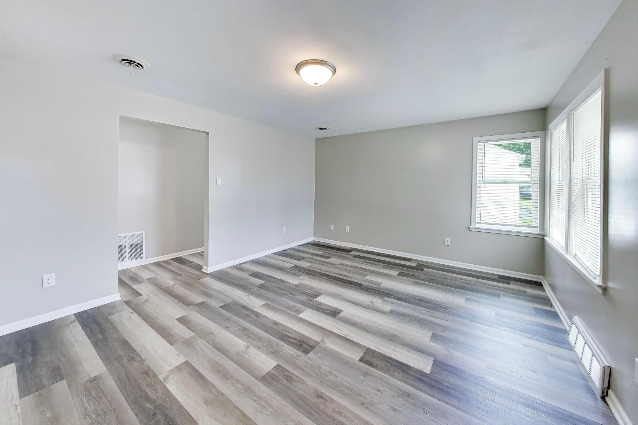 4th image of 2713 Ross St, Highland, IN 46322 | MLS# 842506