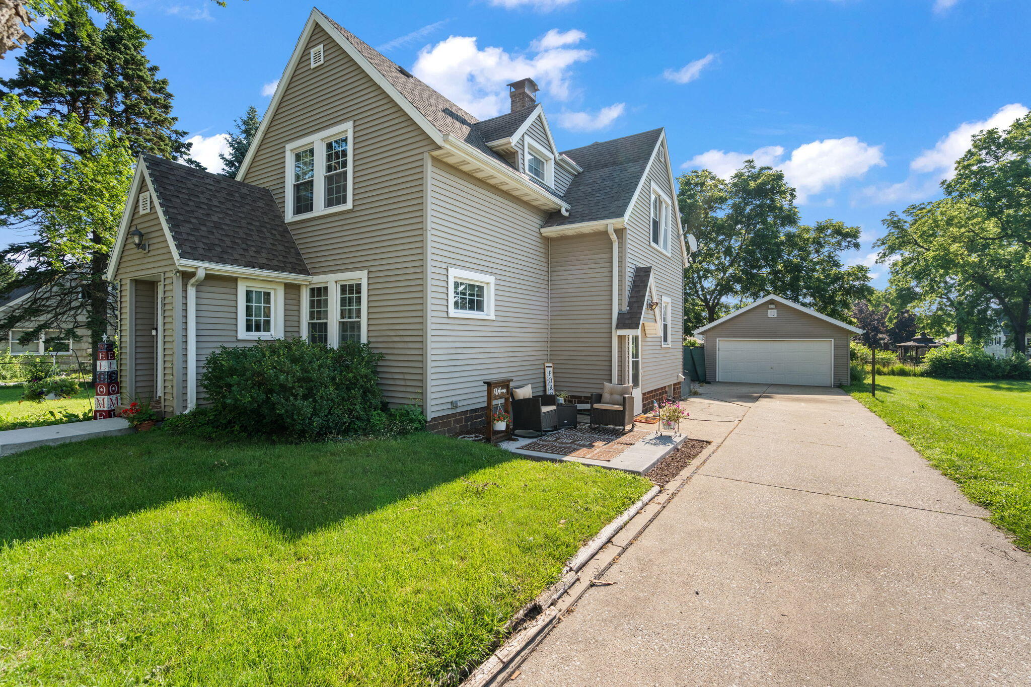 5th image of 221 N Pennsylvania St, Hobart, IN 46342 | MLS# 842428