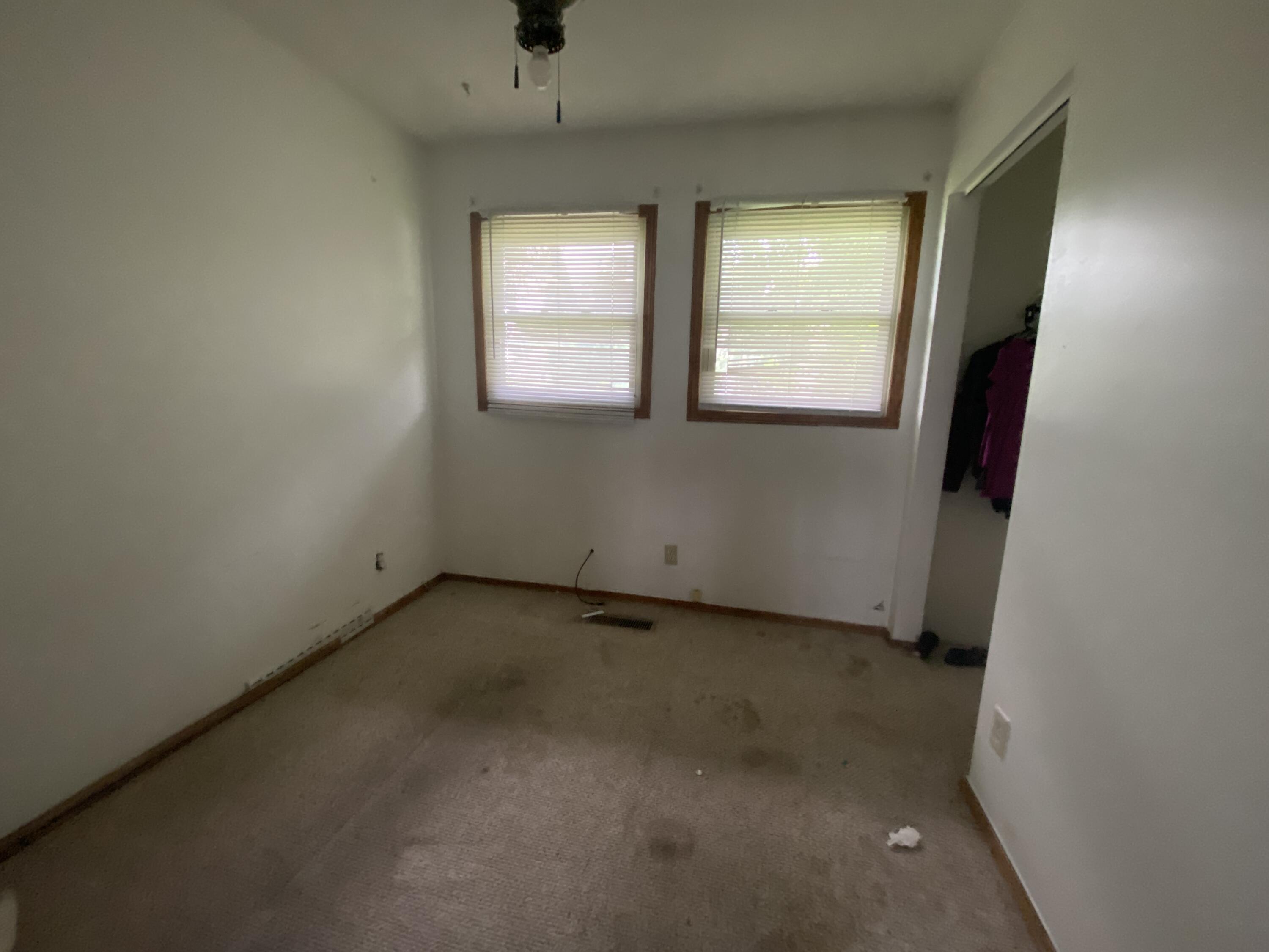 5th image of 8200 Rosewood Ct, Highland, IN 46322 | MLS# 842518