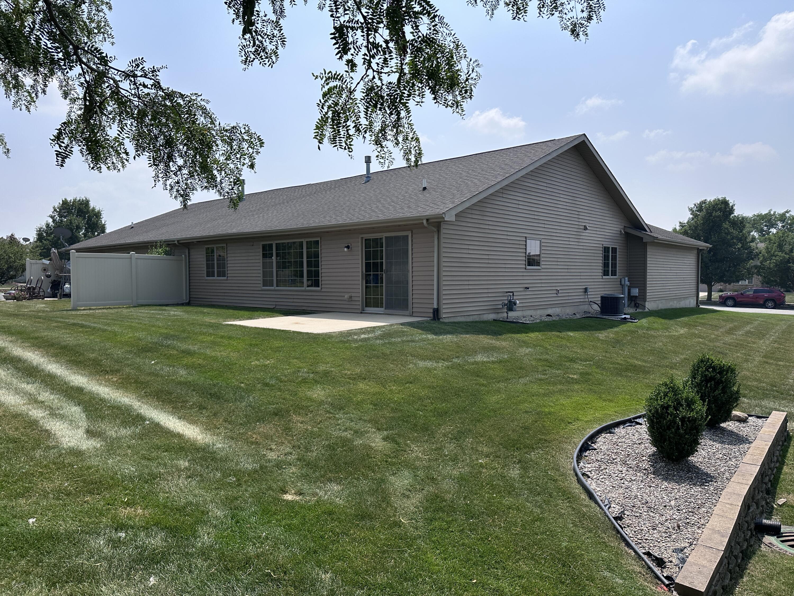 Homes for sale in St. John, IN | 9783 Hart St, St. John, IN 46373 | MLS# 842543