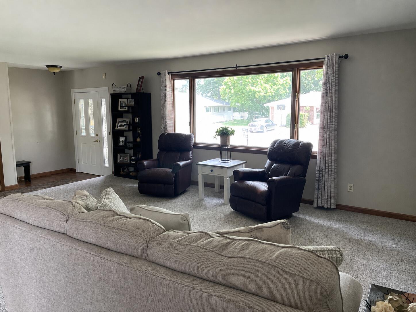 4th image of 2134 W 3rd Pl, Hobart, IN 46342 | MLS# 842691