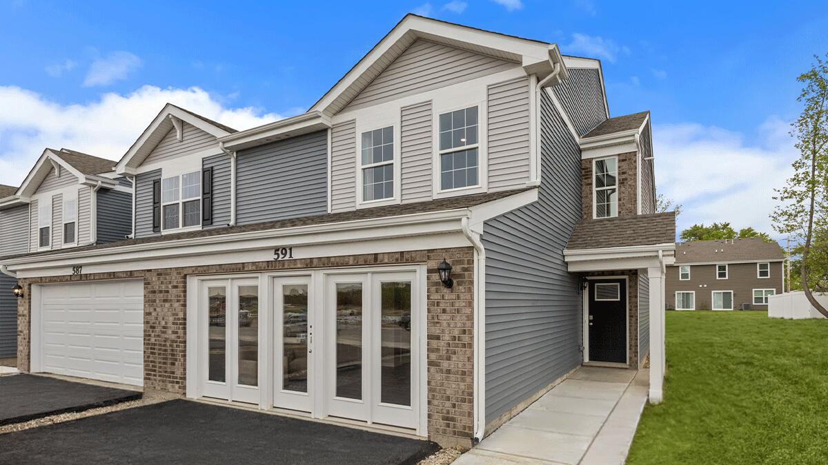 1st image of 501 Cressmoor Blvd, Hobart, IN 46342 | MLS# 842785