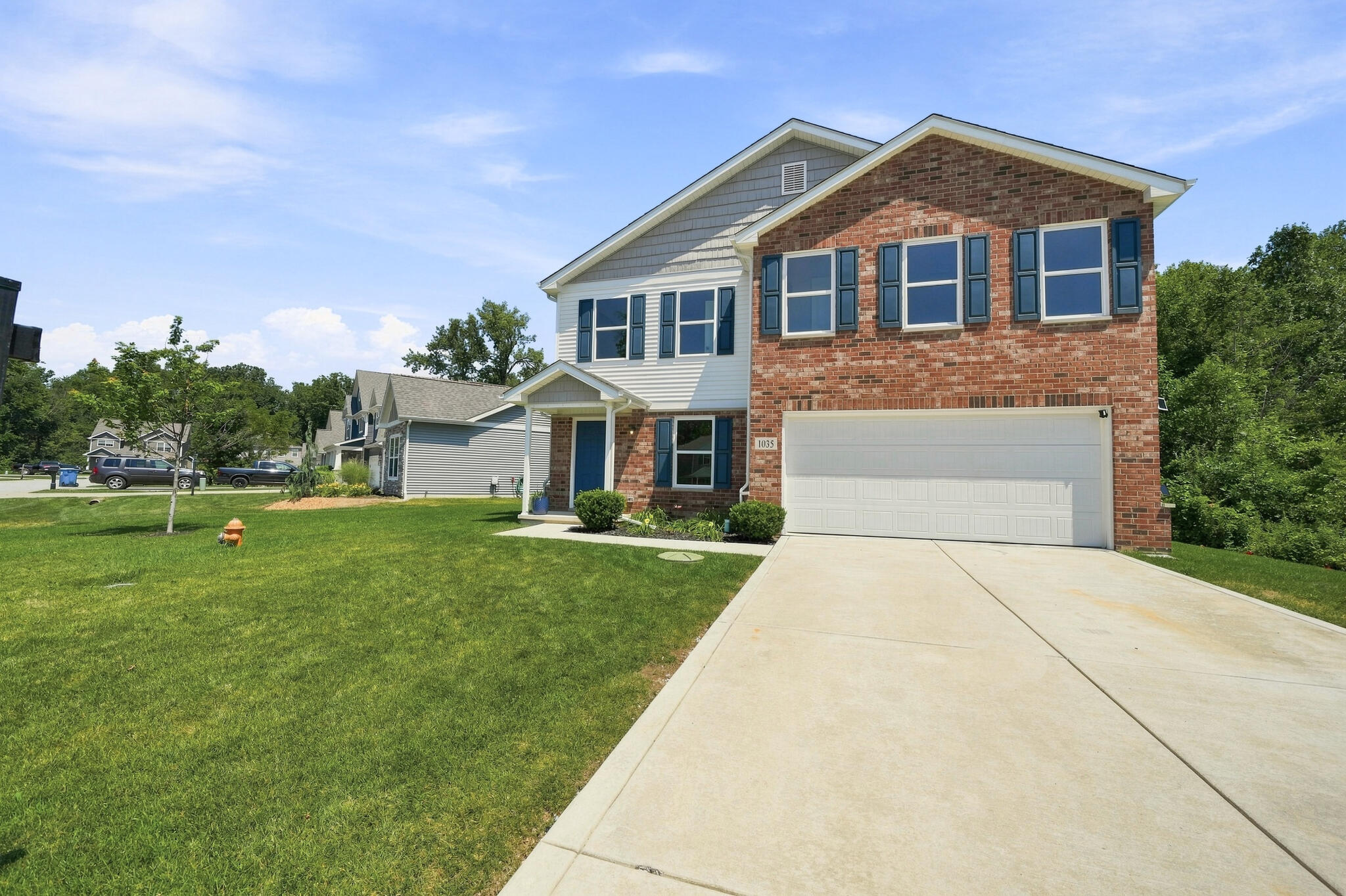 2nd image of 1035 Blue Lake Cir, Chesterton, IN 46304 | MLS# 842803
