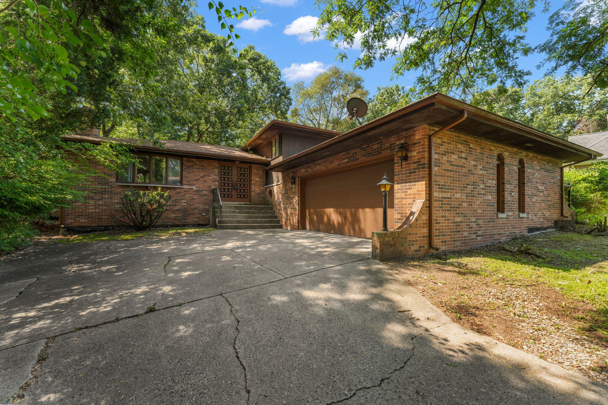 1st image of 7633 Hemlock Ave, Gary, IN 46403 | MLS# 842985