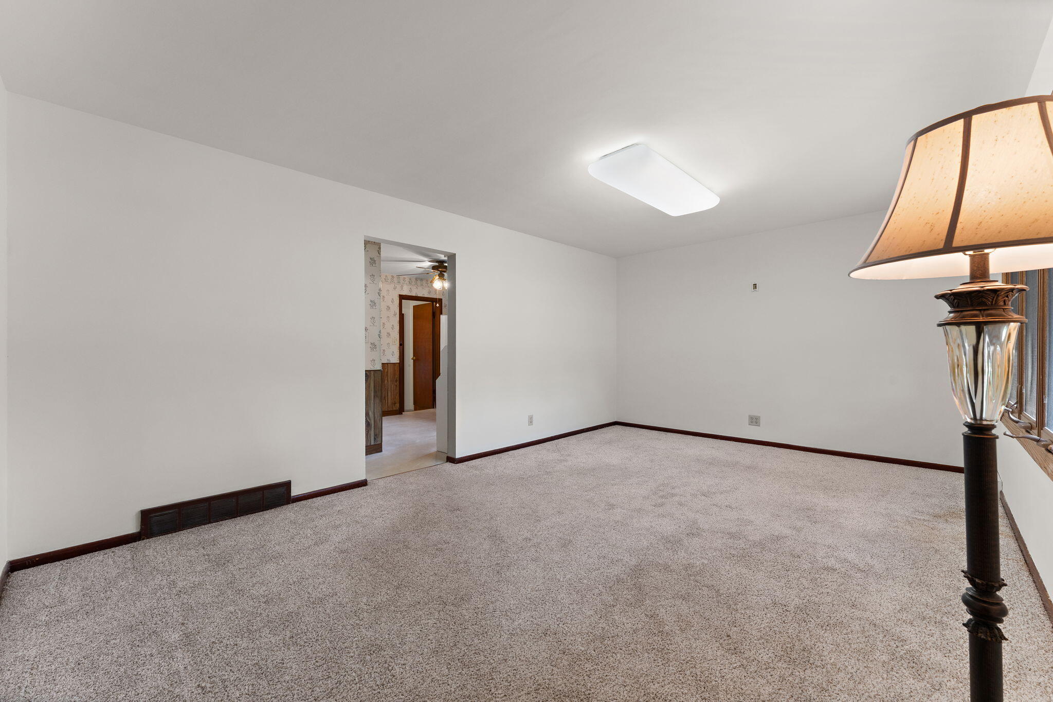 3rd image of 7525 Maryland Ave, Hammond, IN 46323 | MLS# 843561