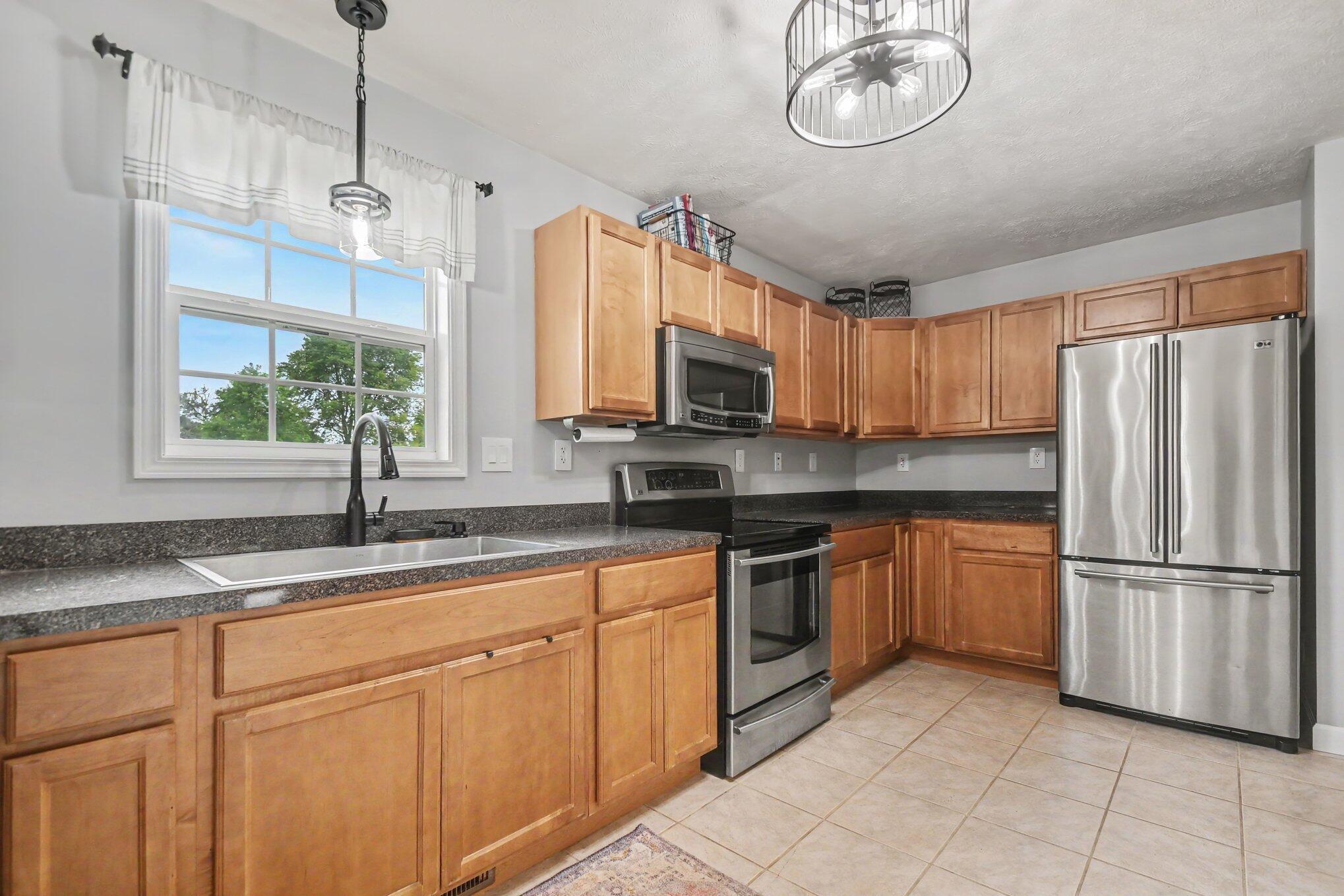 4th image of 4977 E Robin Ct, Rolling Prairie, IN 46371 | MLS# 843089