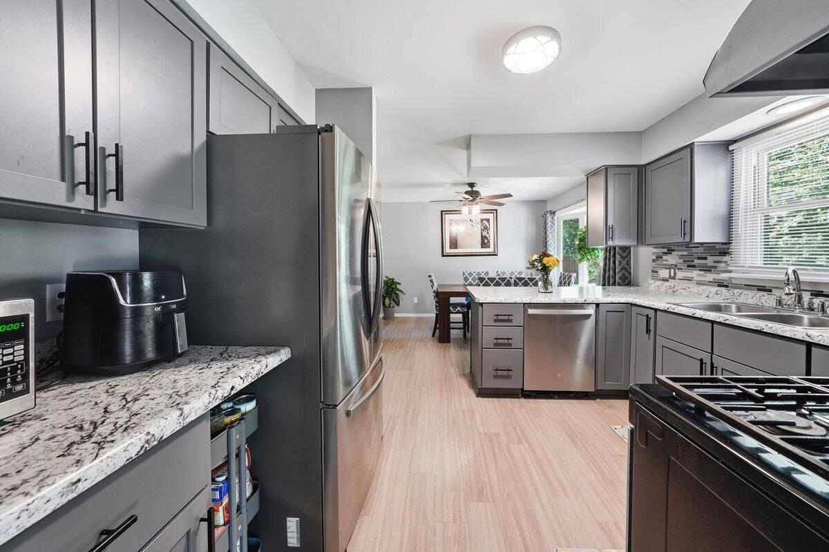 3rd image of 6622 Fairview Ave, Portage, IN 46368 | MLS# 843190
