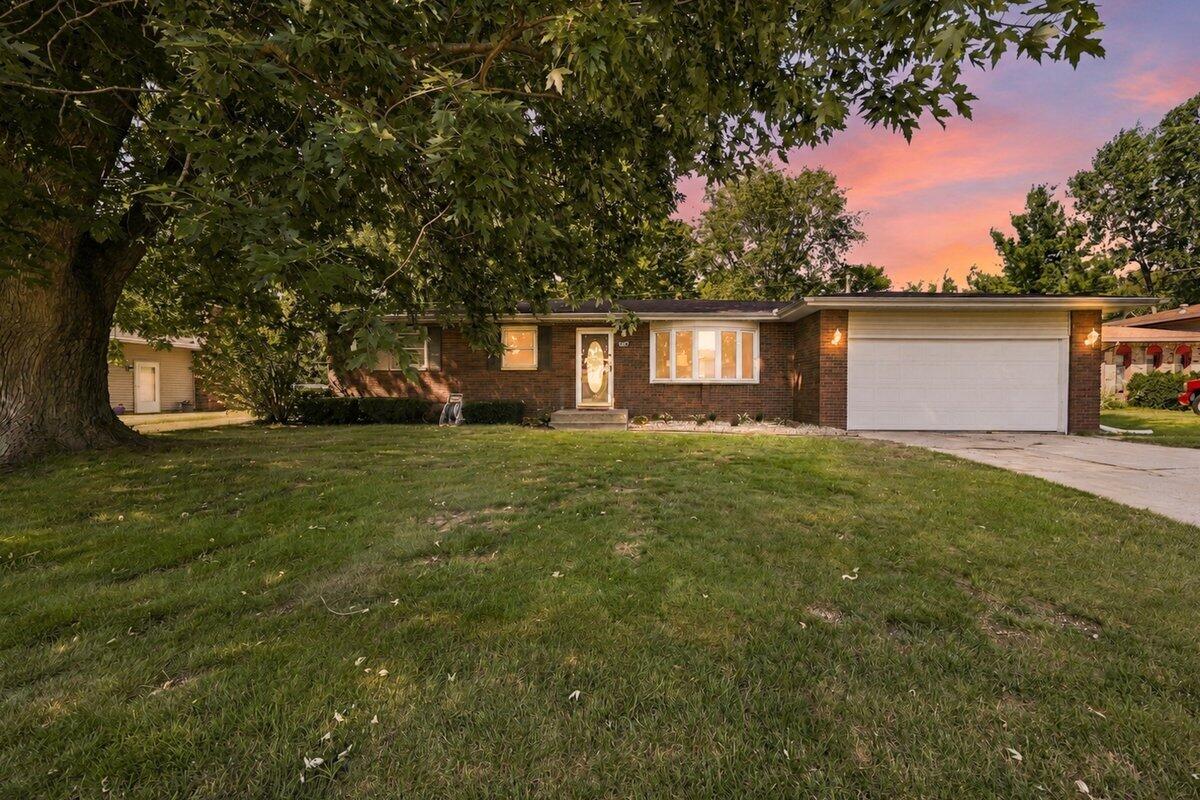 1st image of 6622 Fairview Ave, Portage, IN 46368 | MLS# 843190