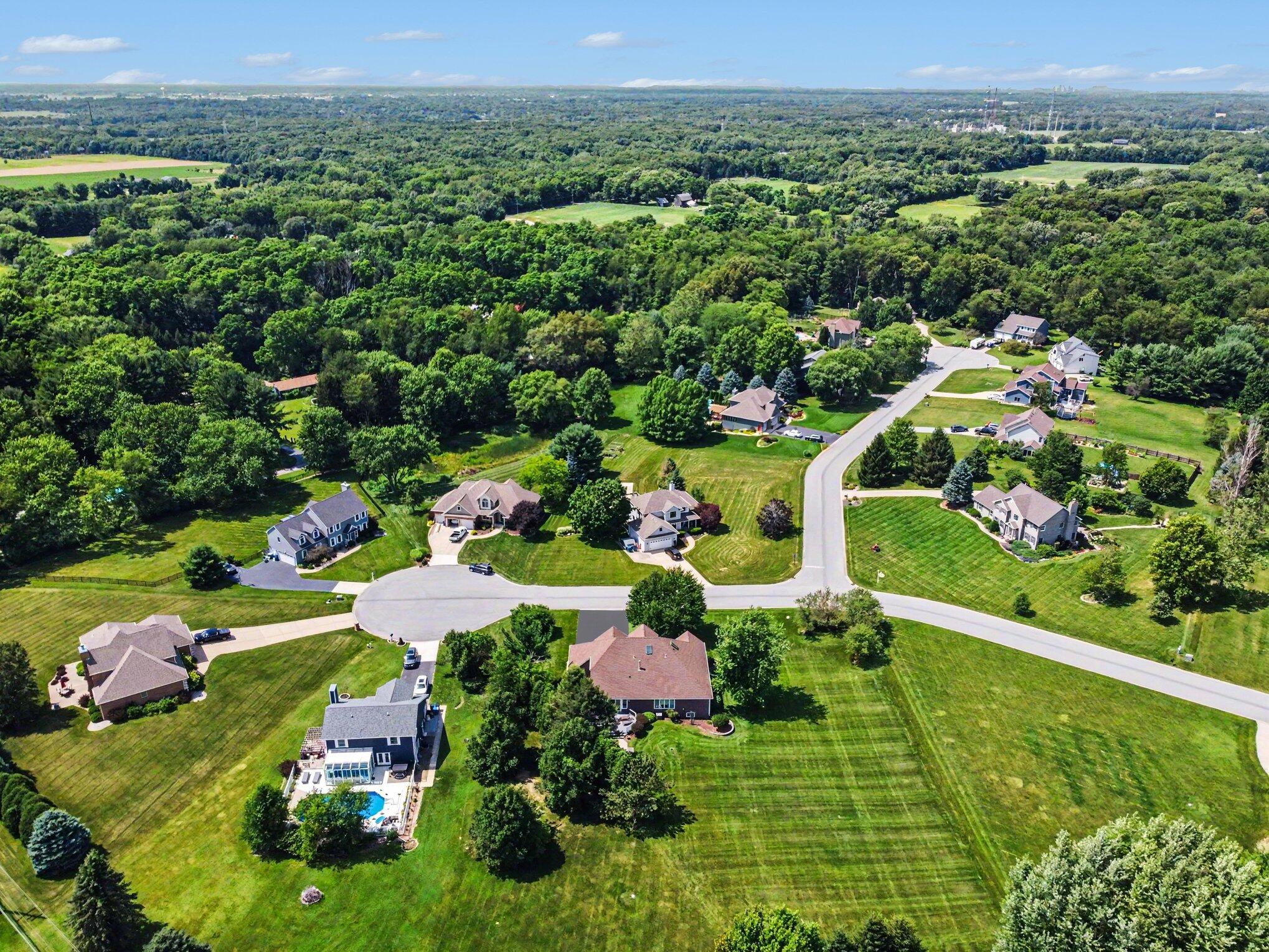 5th image of 141 Kensington Dr, Valparaiso, IN 46385 | MLS# 843256