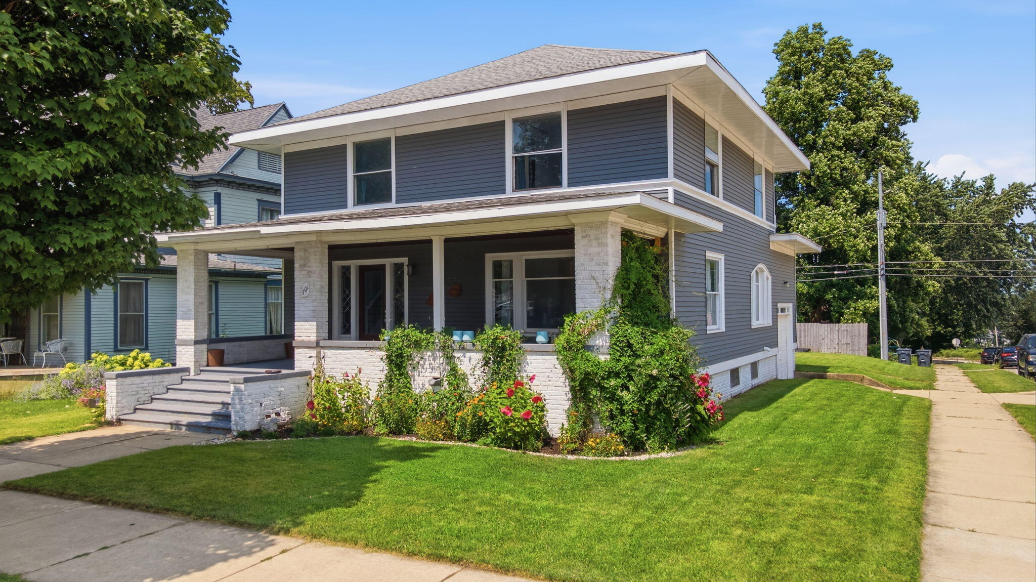 2nd image of 101 W Michigan St, New Carlisle, IN 46552 | MLS# 843850