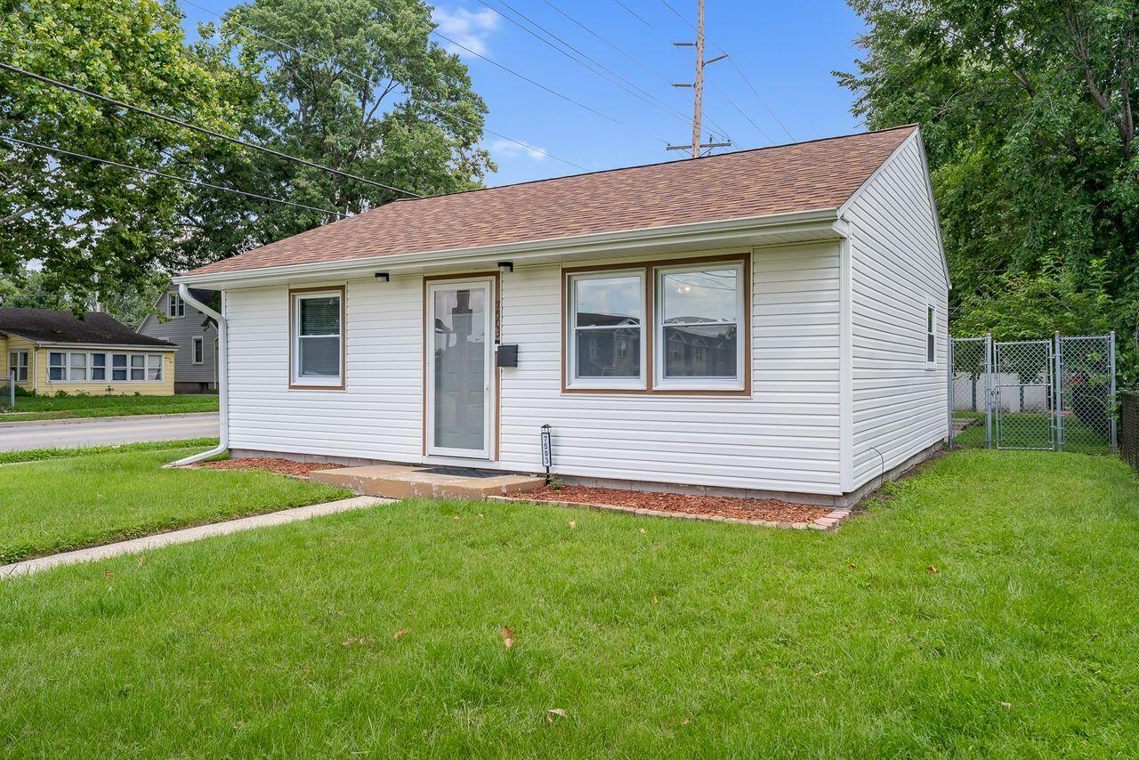 2nd image of 7503 Chestnut Ave, Hammond, IN 46324 | MLS# 843523