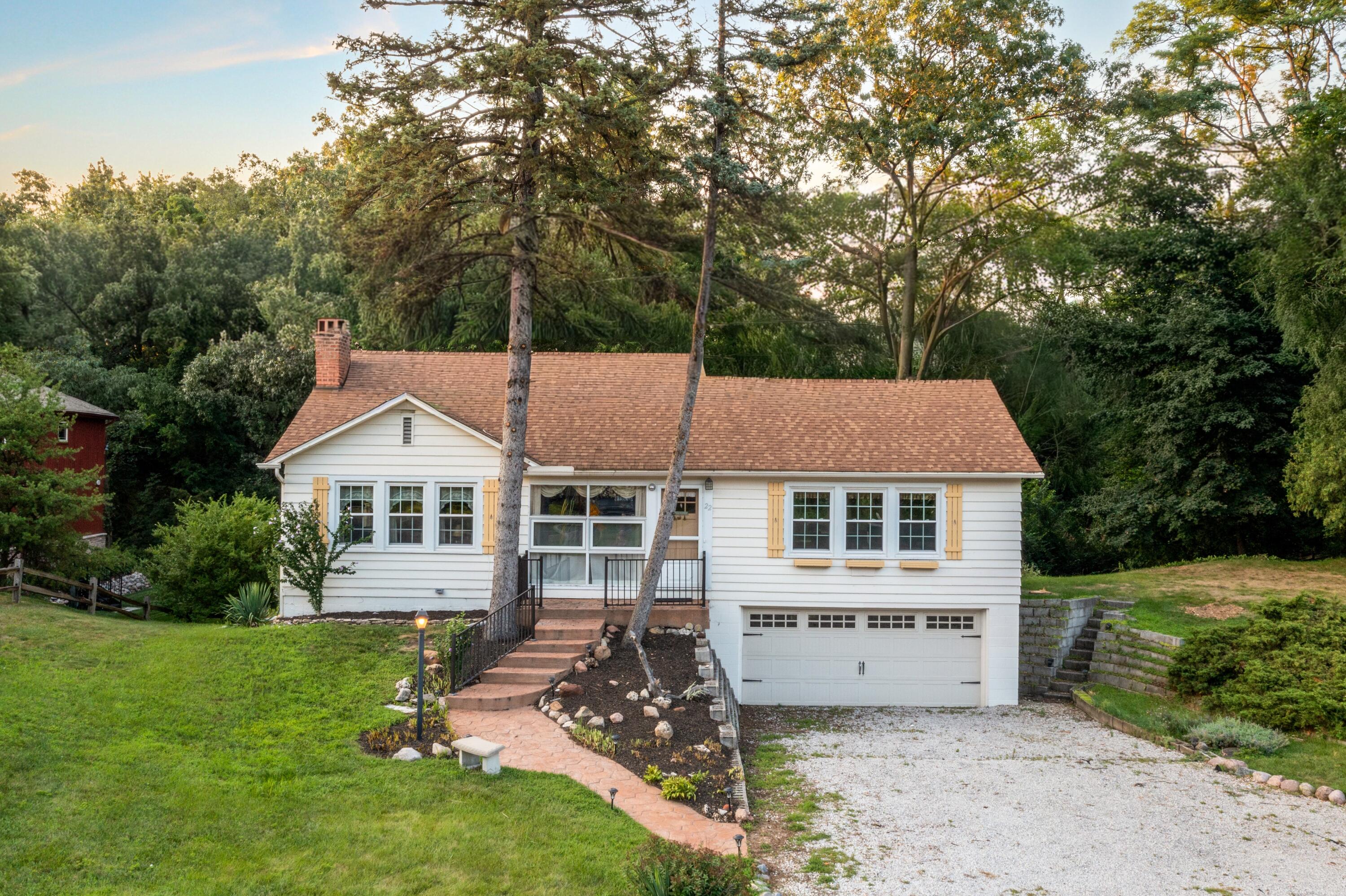 1st image of 22 Diana Rd, Portage, IN 46368 | MLS# 843453