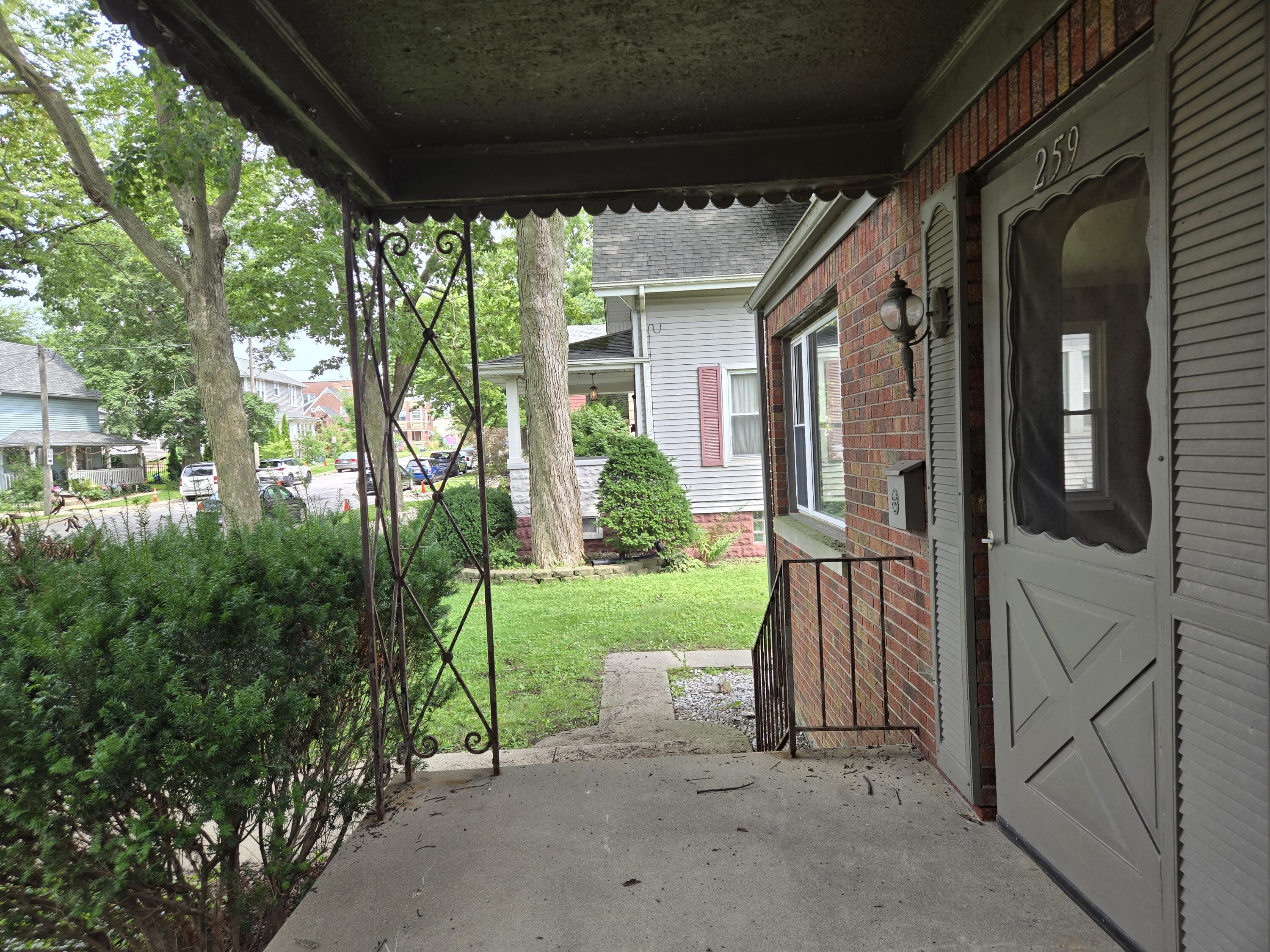 5th image of 259 W Jefferson St, Valparaiso, IN 46383 | MLS# 843463