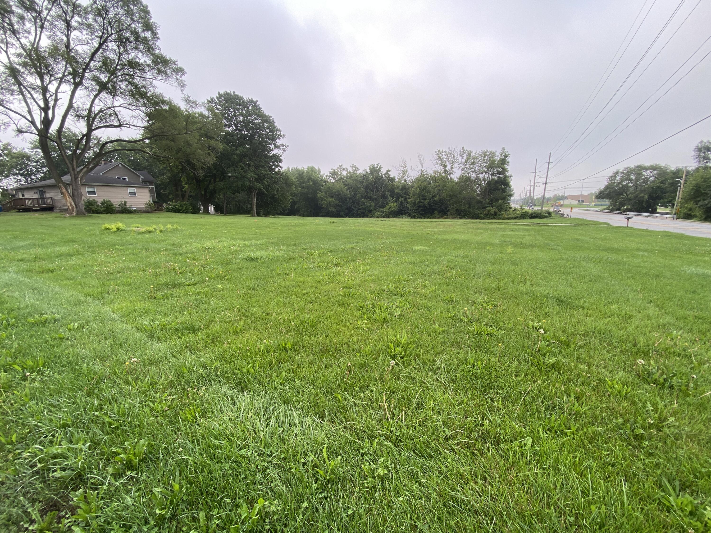 2nd image of 10003 Merrillville Rd, Crown Point, IN 46307 | MLS# 843589