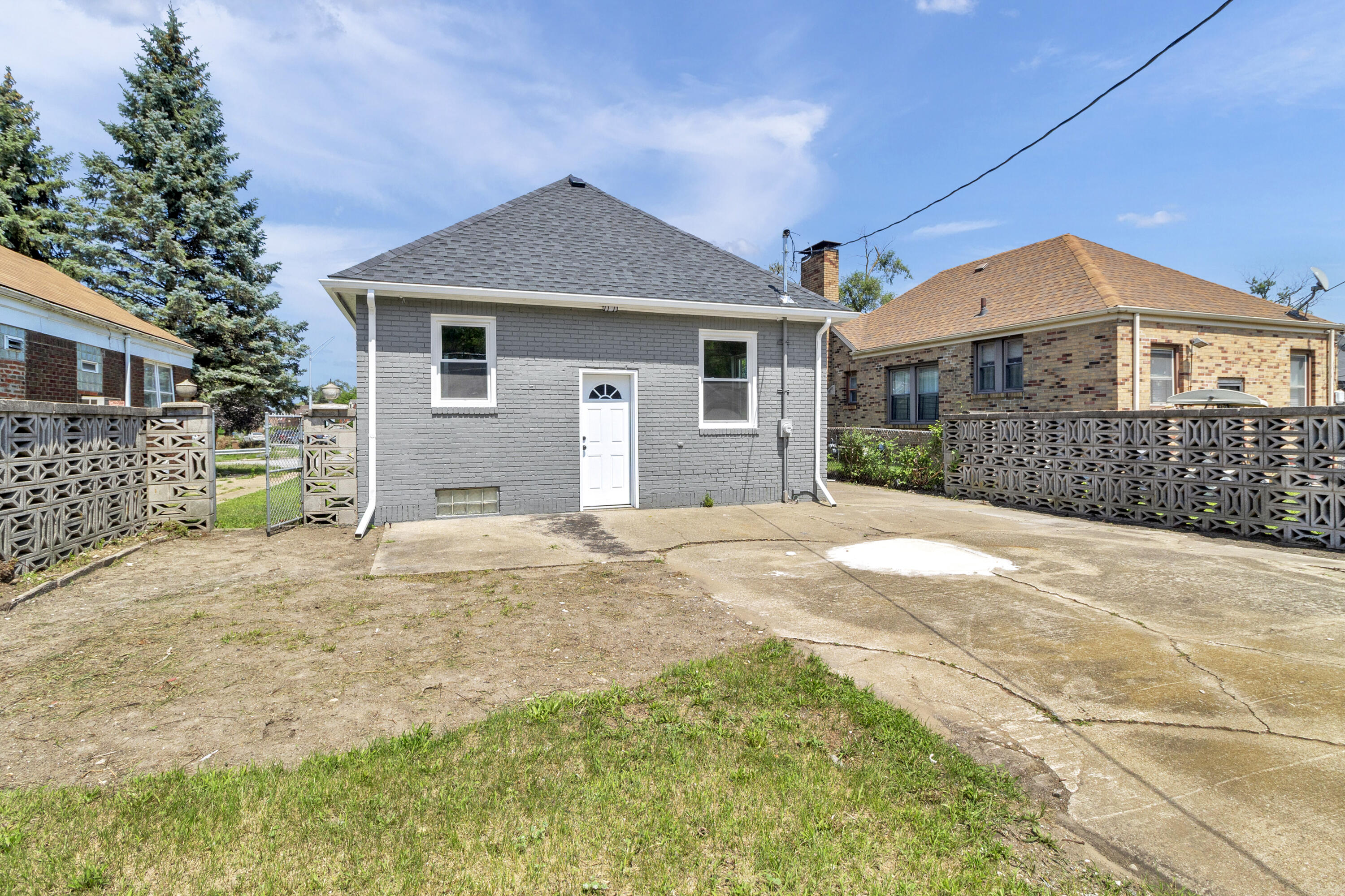 4th image of 2107 W 8Th Ave, Gary, IN 46404 | MLS# 843480