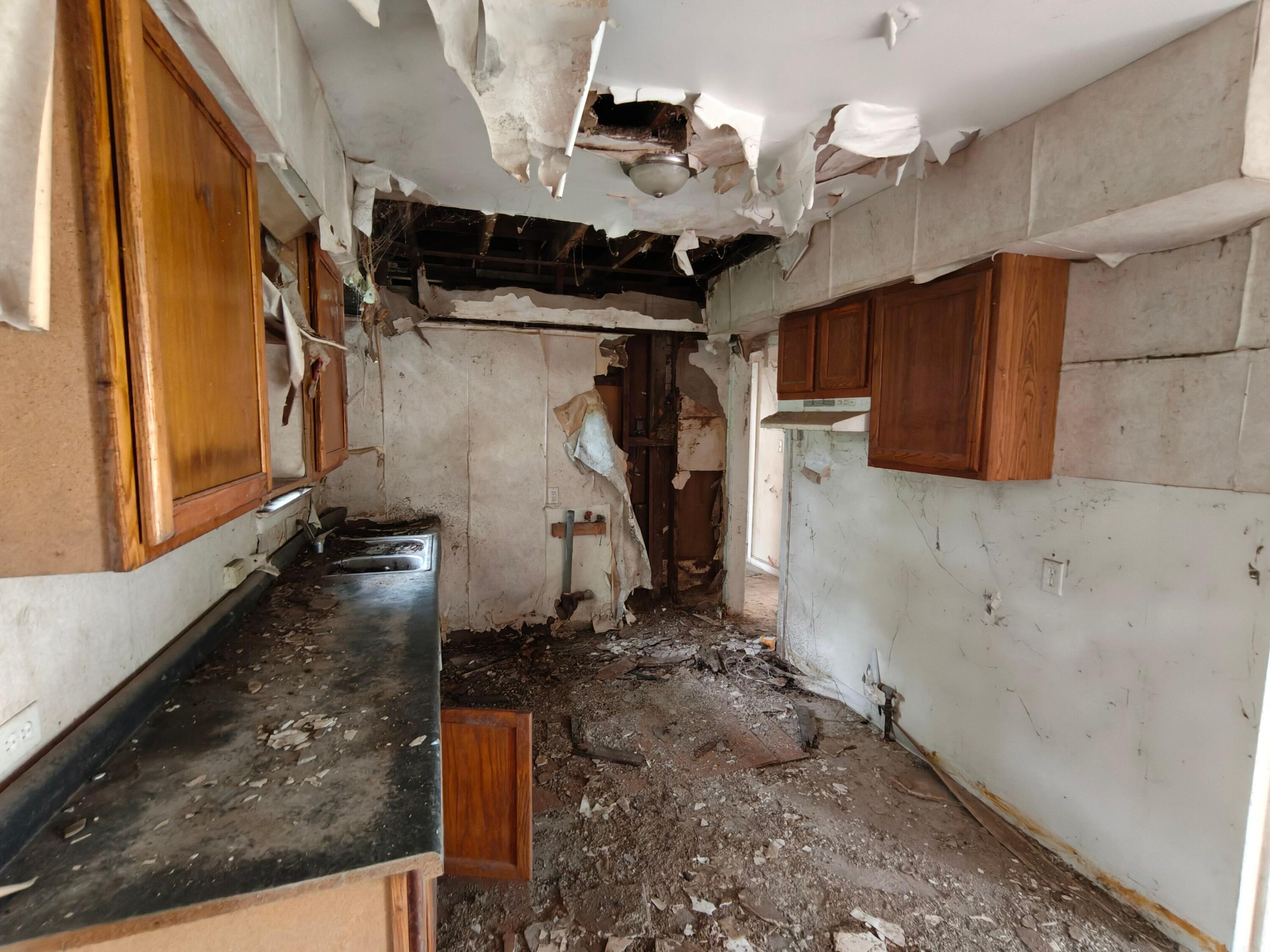 5th image of 5925 Forest Ave, Gary, IN 46403 | MLS# 843563