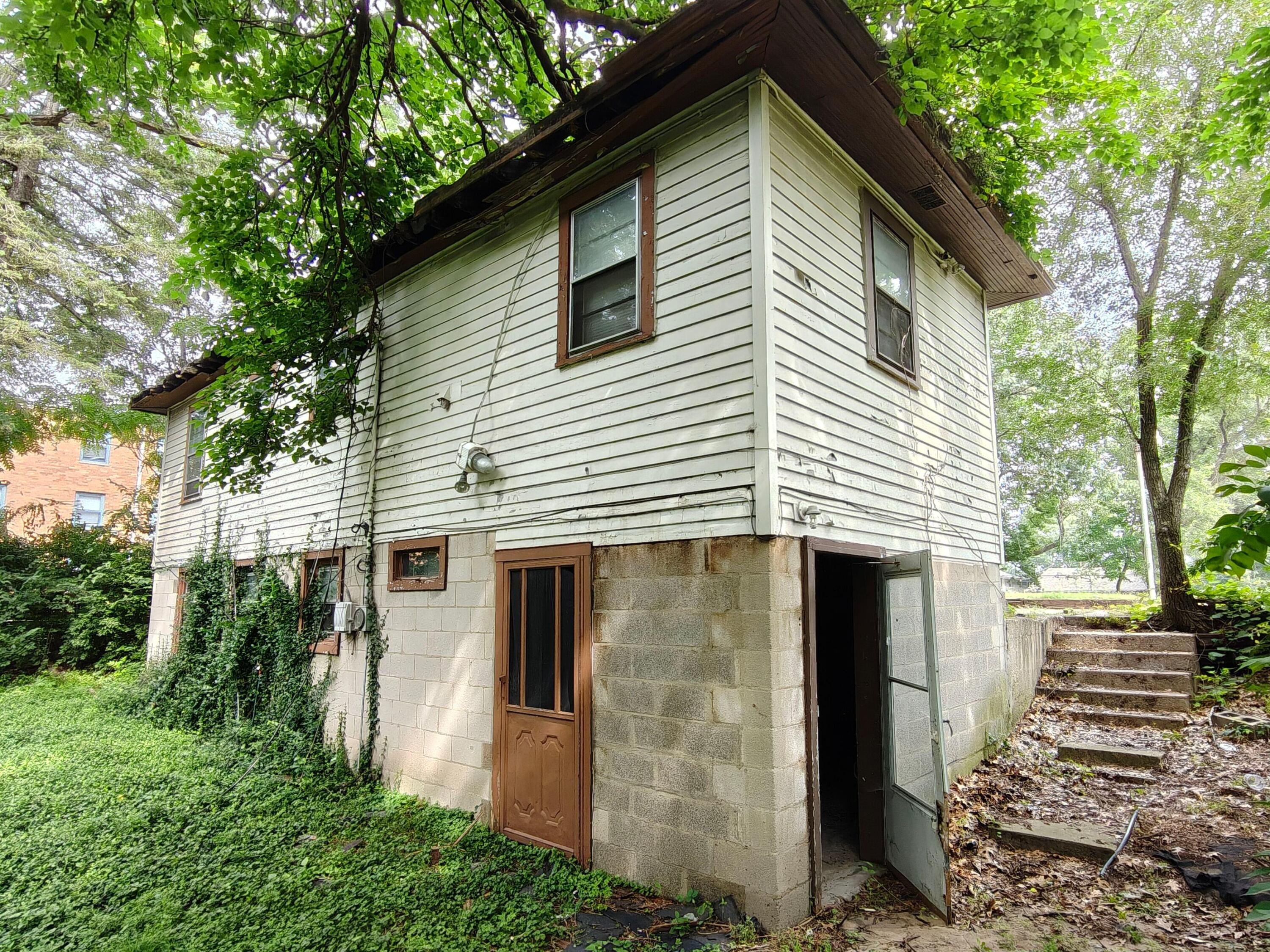 27th image of 5925 Forest Ave, Gary, IN 46403 | MLS# 843563