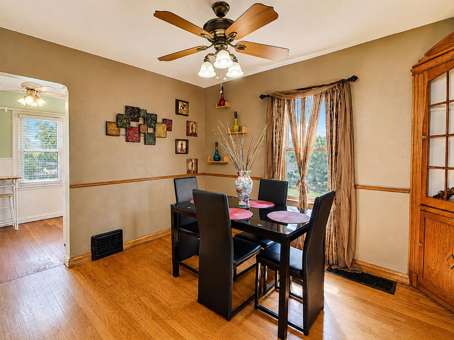 5th image of 914 E 176Th St, Hammond, IN 46324 | MLS# 843702