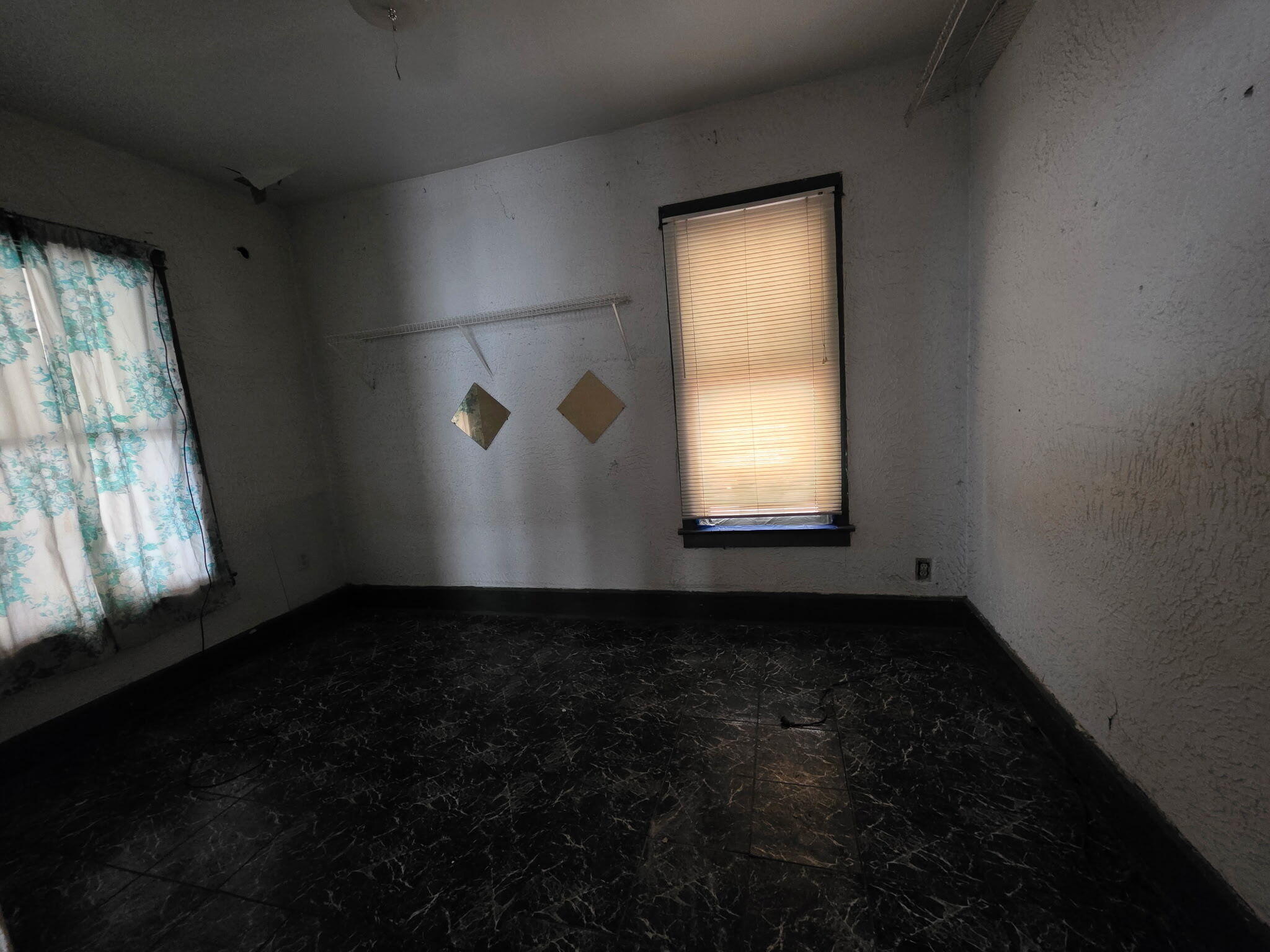5th image of 3721 Ivy St, East Chicago, IN 46312 | MLS# 843729