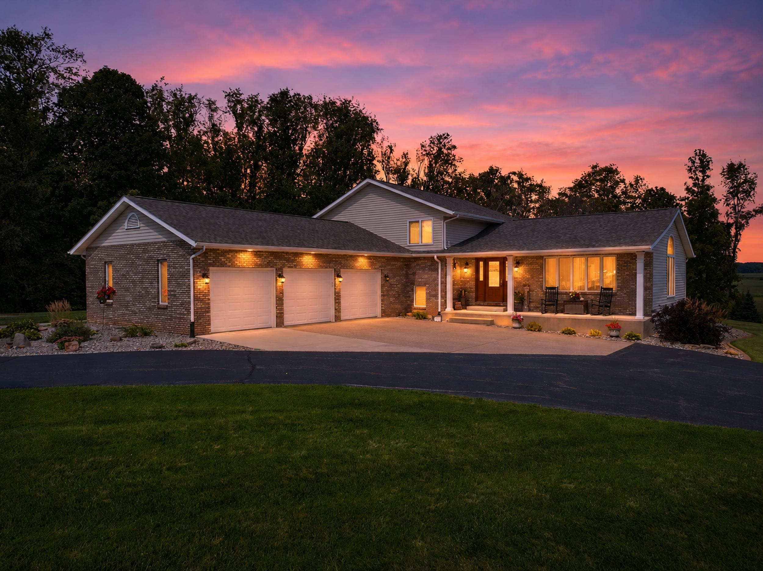 39th image of 463 E 525 N, Valparaiso, IN 46383 | MLS# 843734