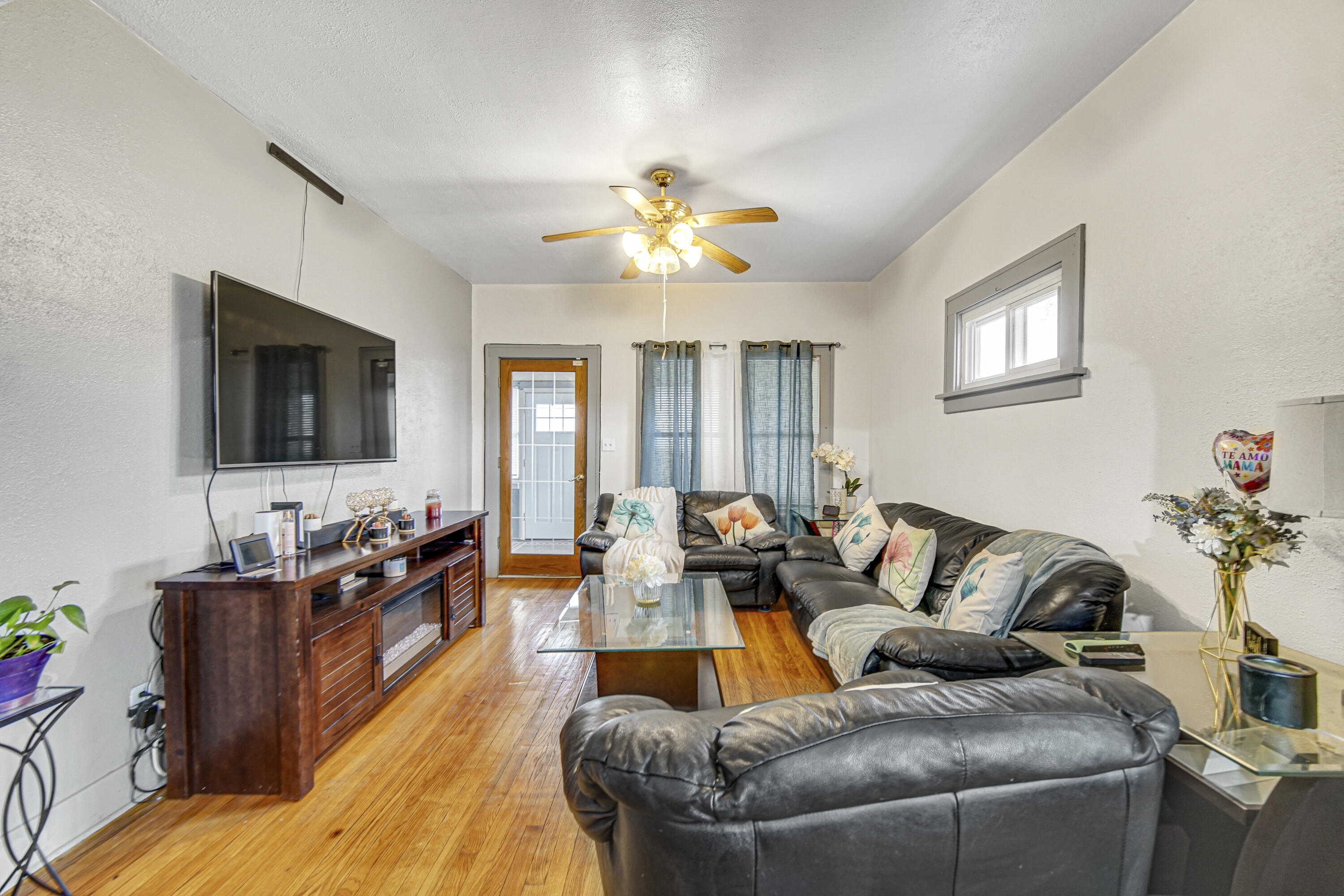 4th image of 6620 Arizona Ave, Hammond, IN 46323 | MLS# 843747