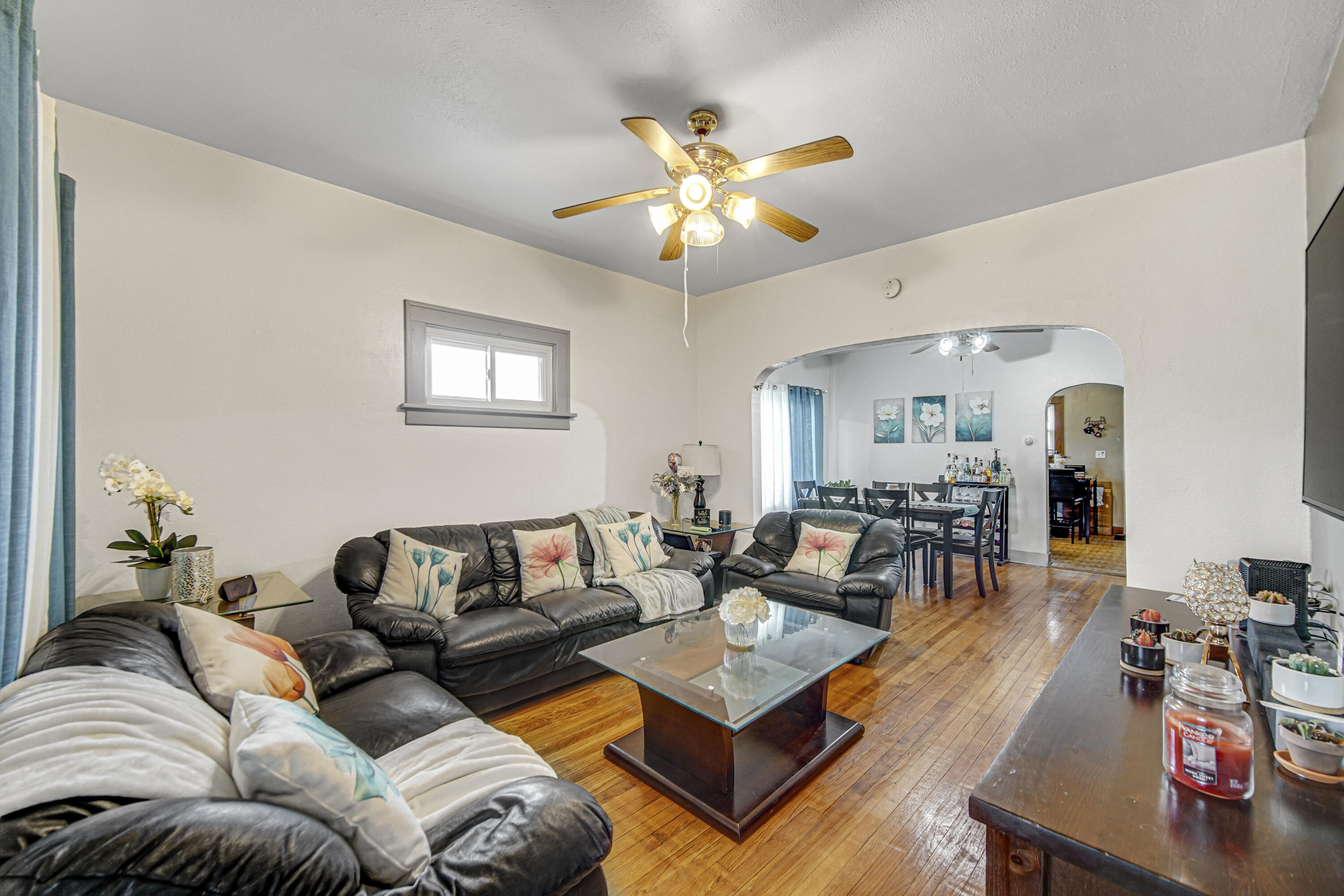 3rd image of 6620 Arizona Ave, Hammond, IN 46323 | MLS# 843747