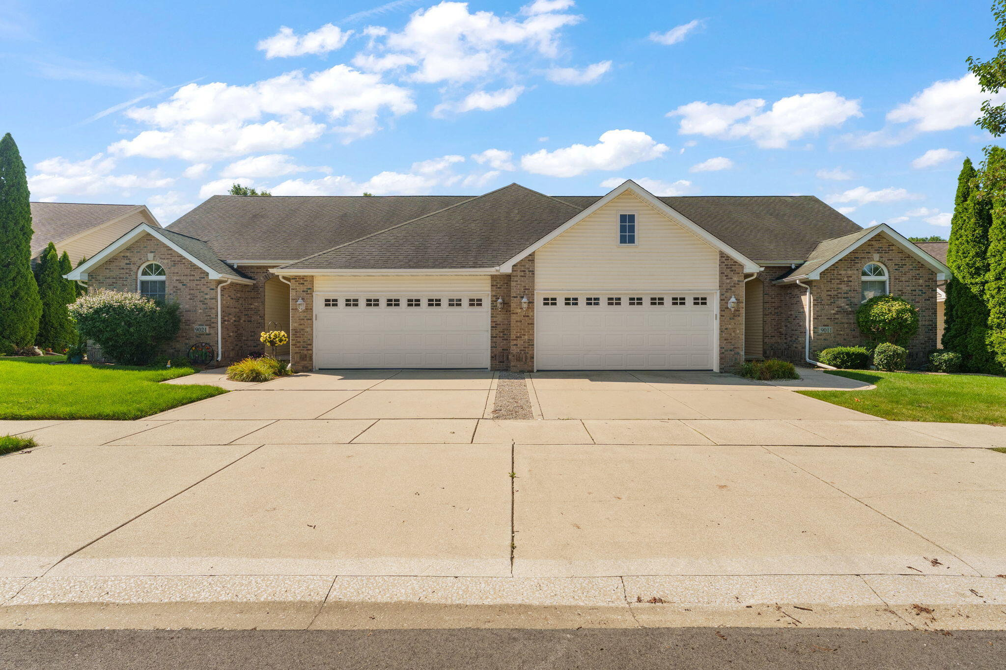 29th image of 9021 Norris Dr, Hobart, IN 46342 | MLS# 844251