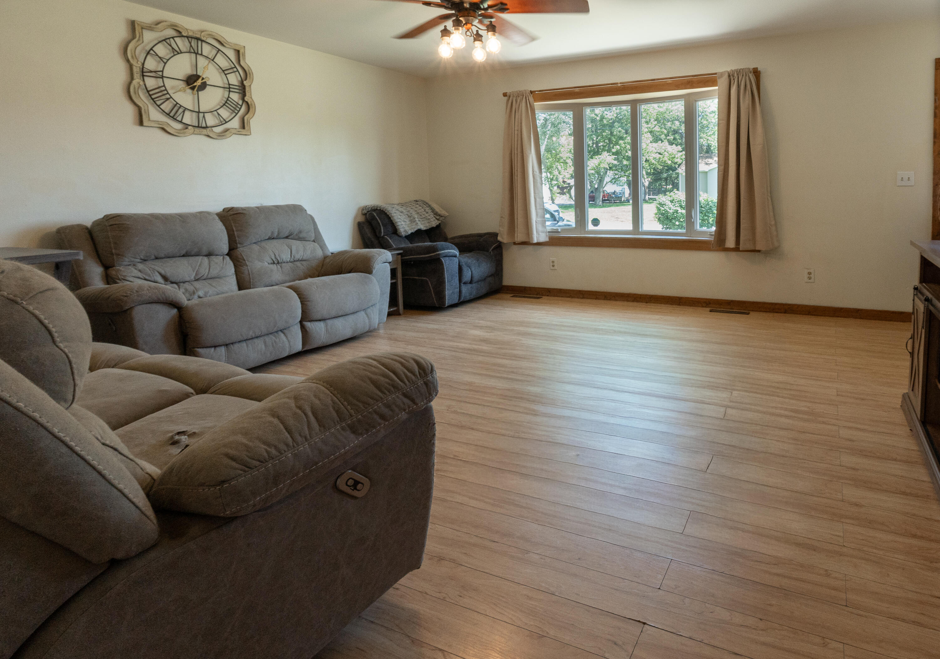 3rd image of 13424 Osborne St, Cedar Lake, IN 46303 | MLS# 844310