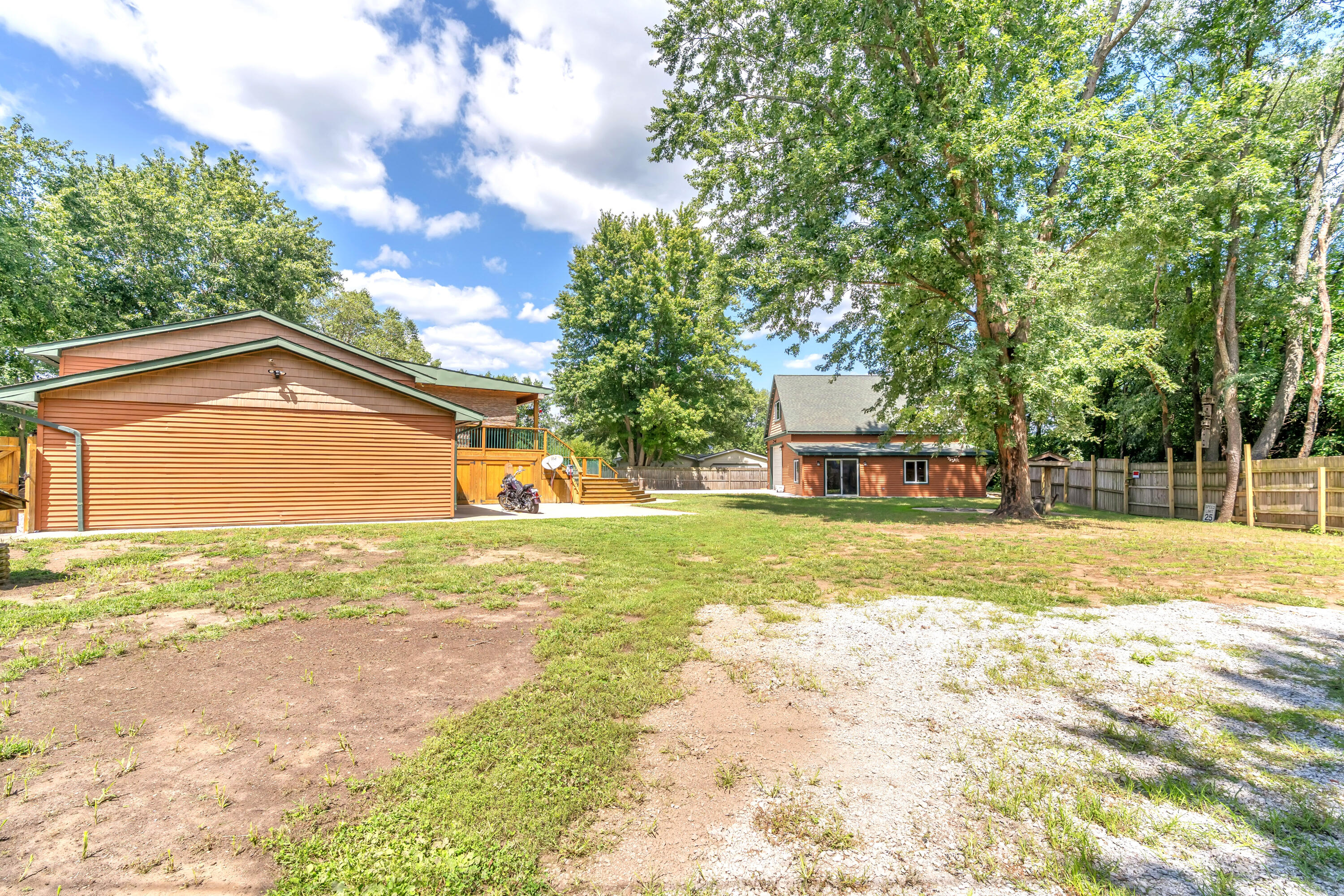 49th image of 9857 Silver Ct, De Motte, IN 46310 | MLS# 844318