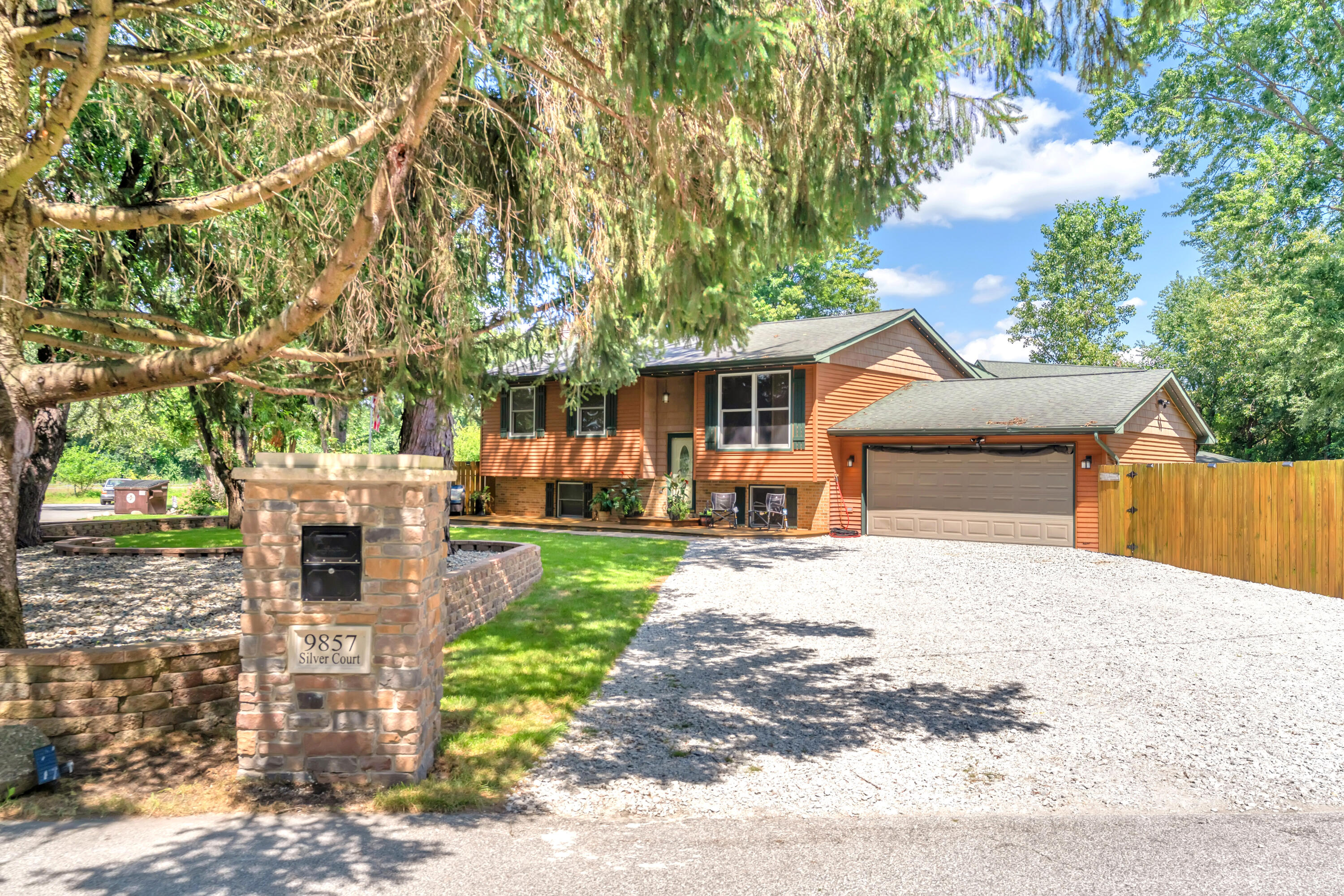 1st image of 9857 Silver Ct, De Motte, IN 46310 | MLS# 844318