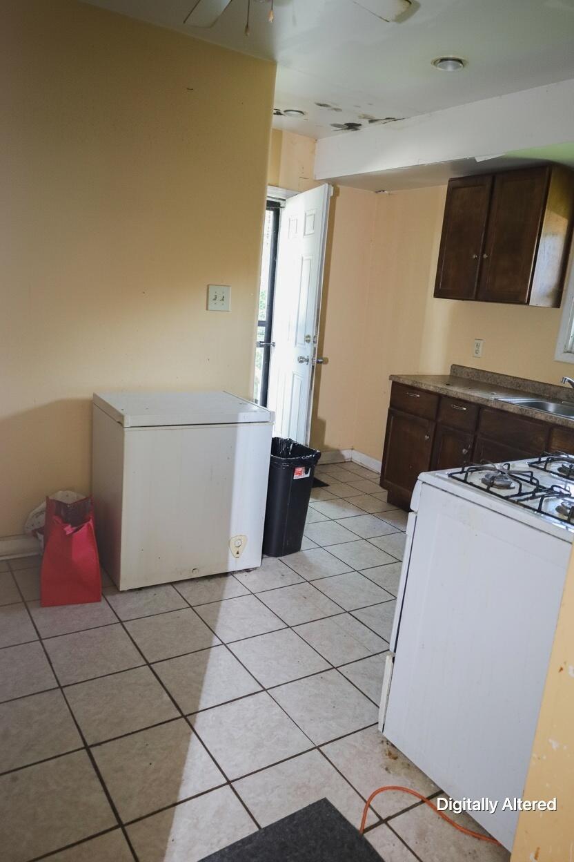 5th image of 355 Lincoln St, Gary, IN 46402 | MLS# 844252