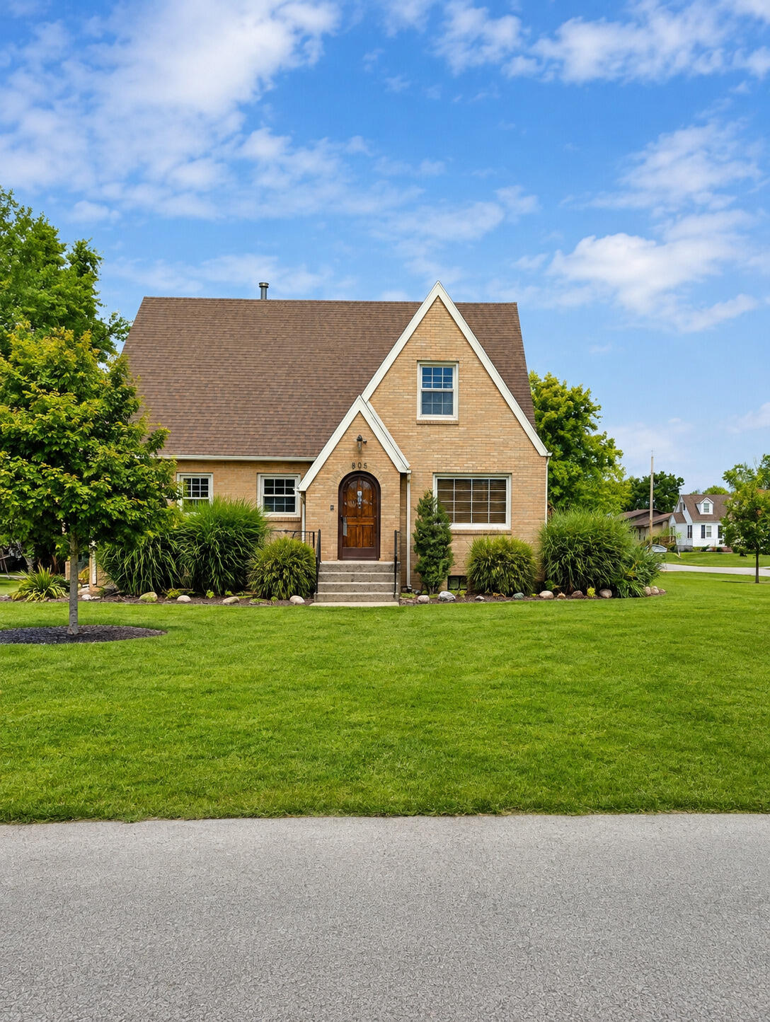 1st image of 605 W Montgomery St, Francesville, IN 47946 | MLS# 844267