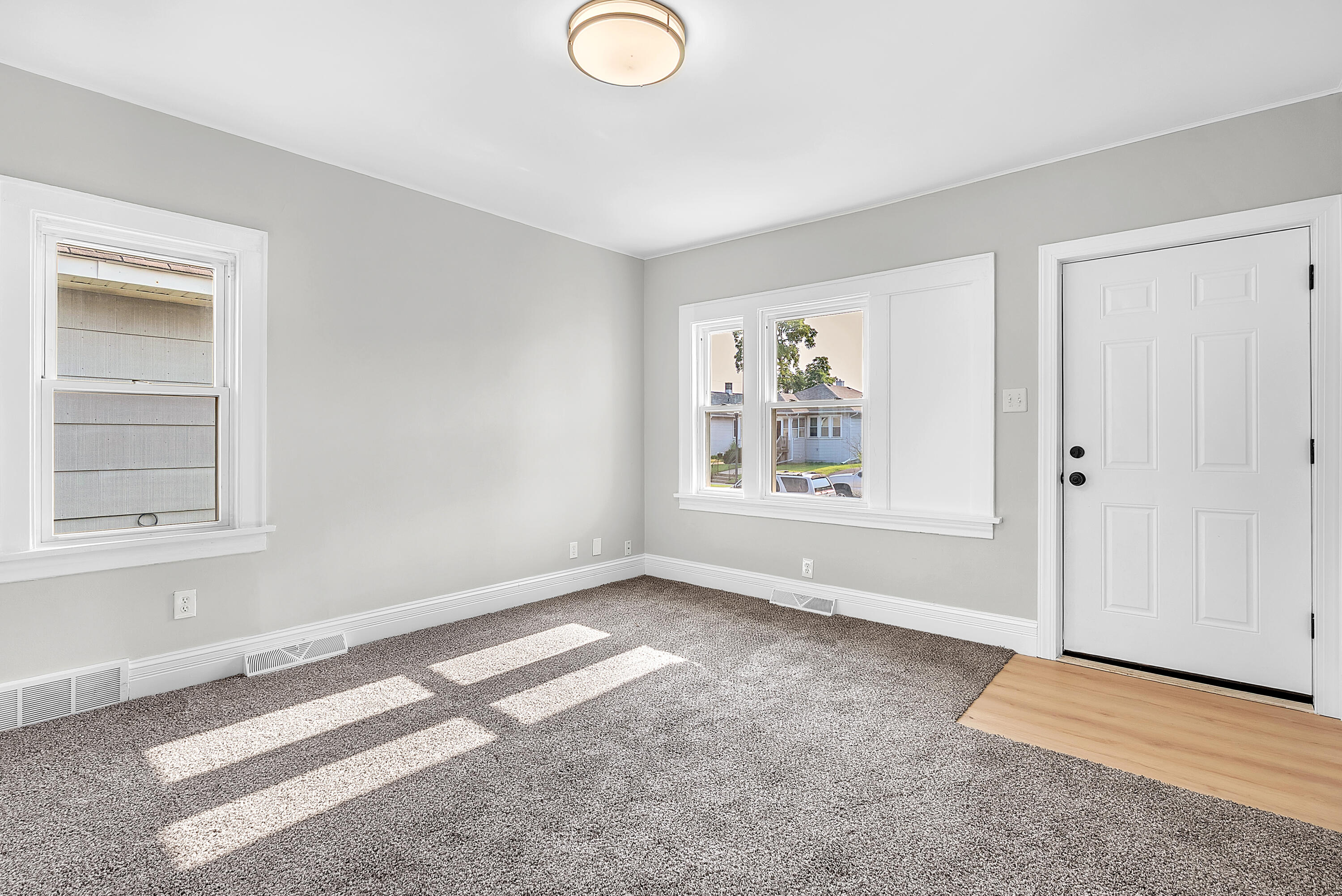 5th image of 6425 Van Buren Ave, Hammond, IN 46324 | MLS# 844262