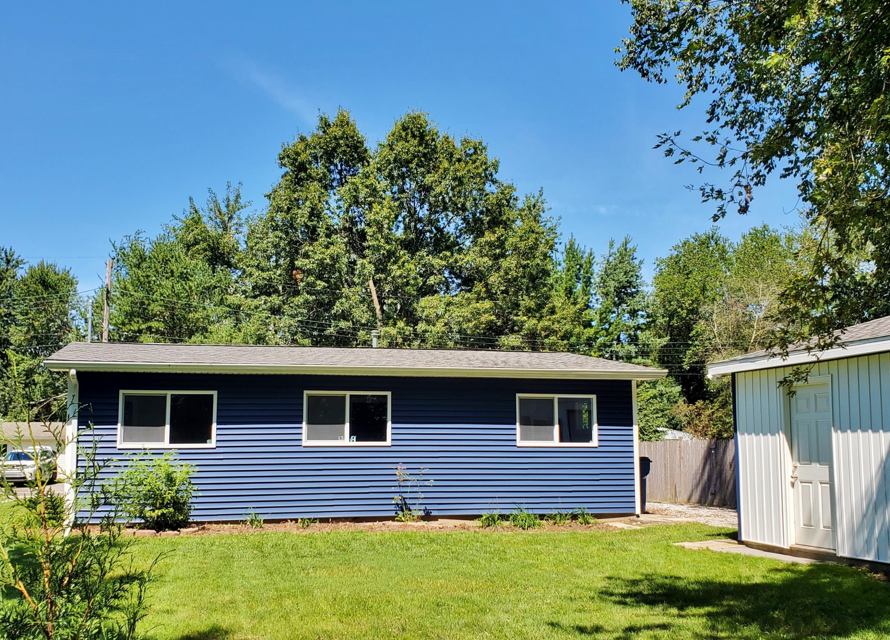 32nd image of 405 Strongbow Trl, Porter, IN 46304 | MLS# 844272