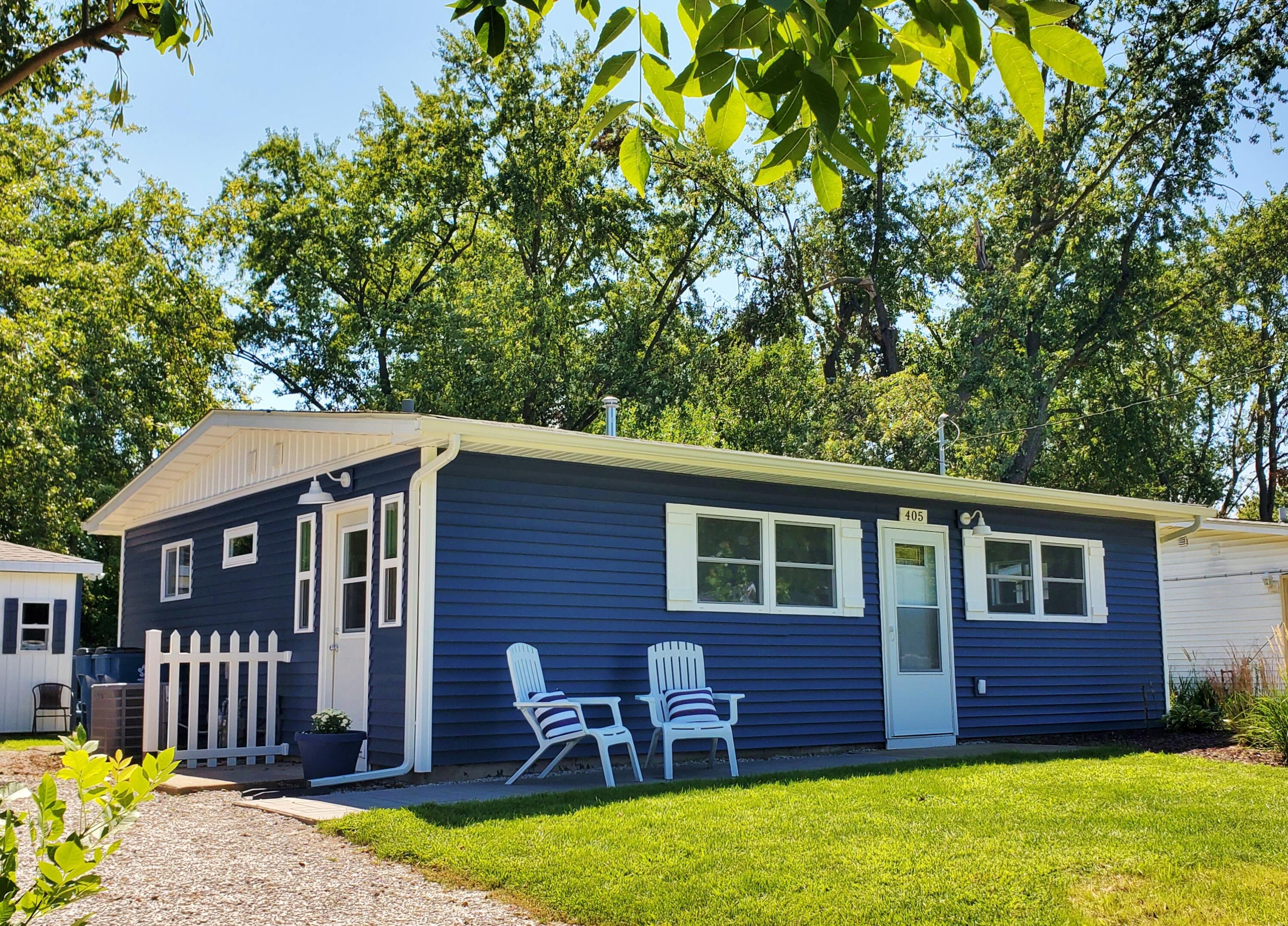 1st image of 405 Strongbow Trl, Porter, IN 46304 | MLS# 844272
