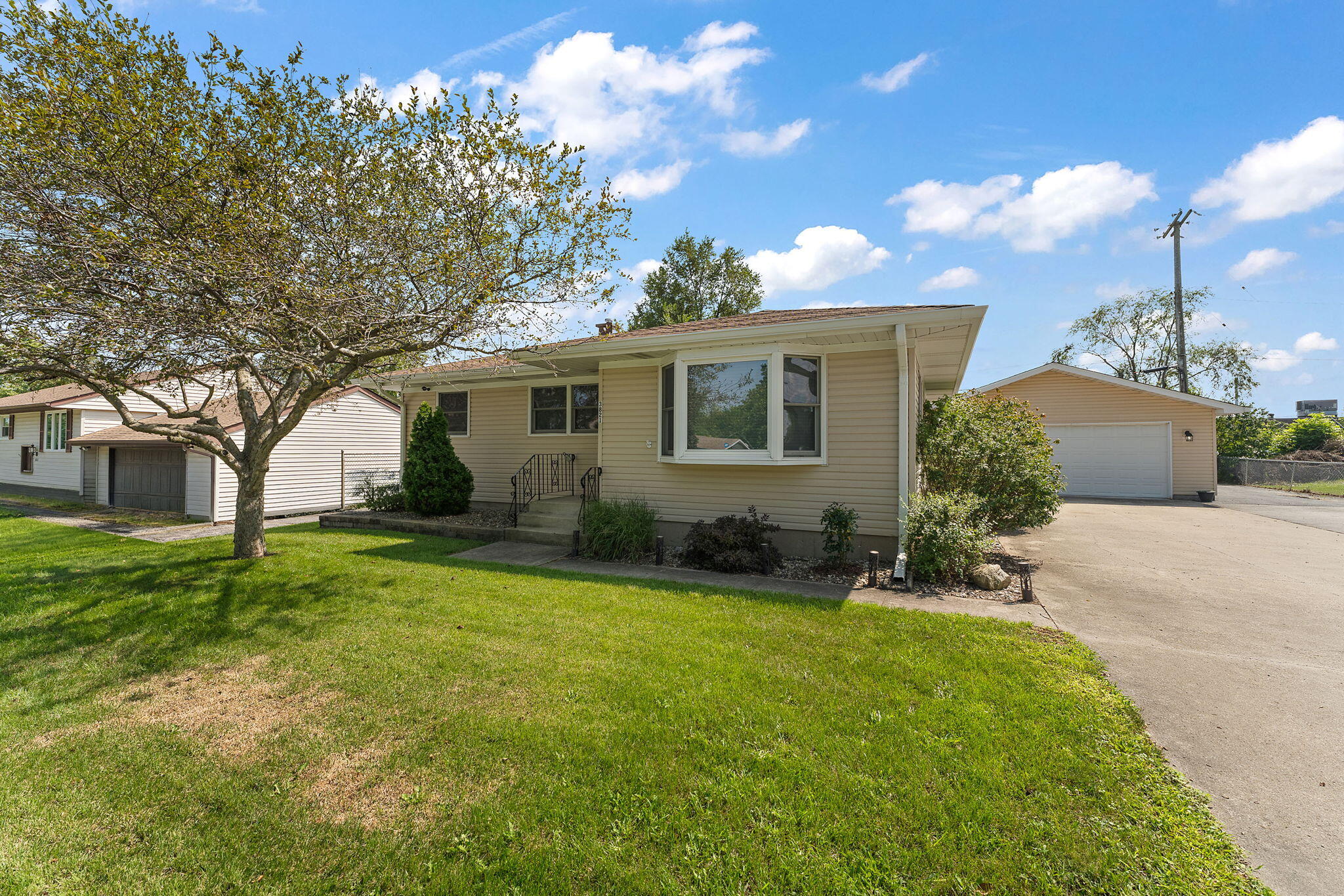 34th image of 3821 W 80th Ave, Merrillville, IN 46410 | MLS# 844309
