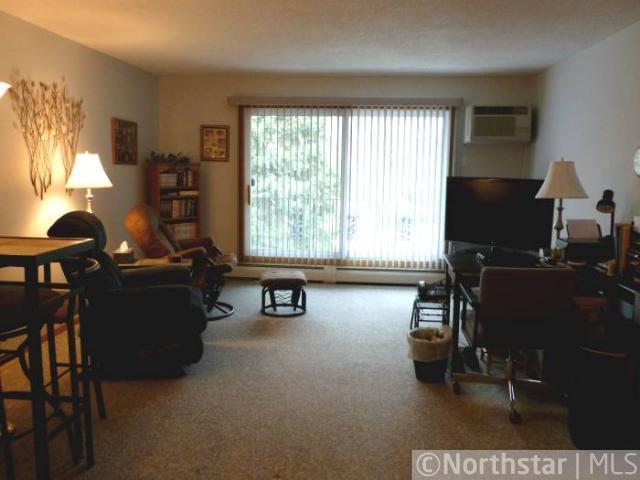 Homes for sale in Little Canada, MN | 179 Little Canada Rd E #236, Little Canada, MN 55117 | MLS# 4122973
