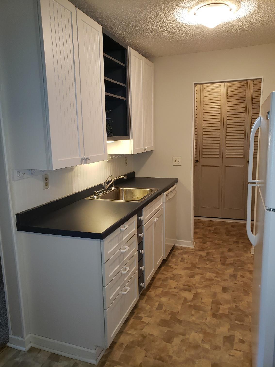 Homes for sale in Little Canada, MN | 179 Little Canada Rd E #127, Little Canada, MN 55117 | MLS# 6103244