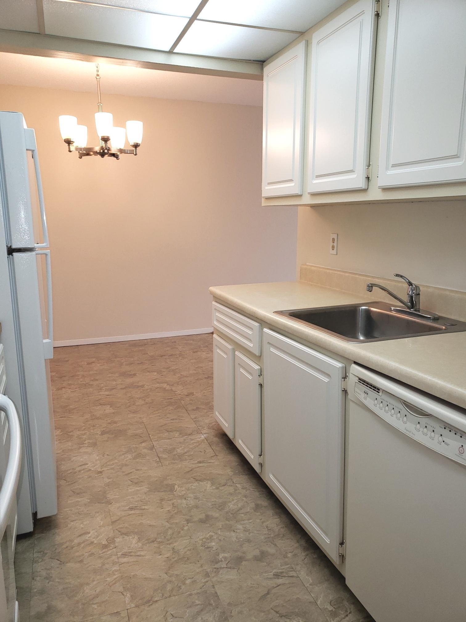 Homes for sale in Little Canada, MN | 179 Little Canada Rd E #330, Little Canada, MN 55117 | MLS# 6218180
