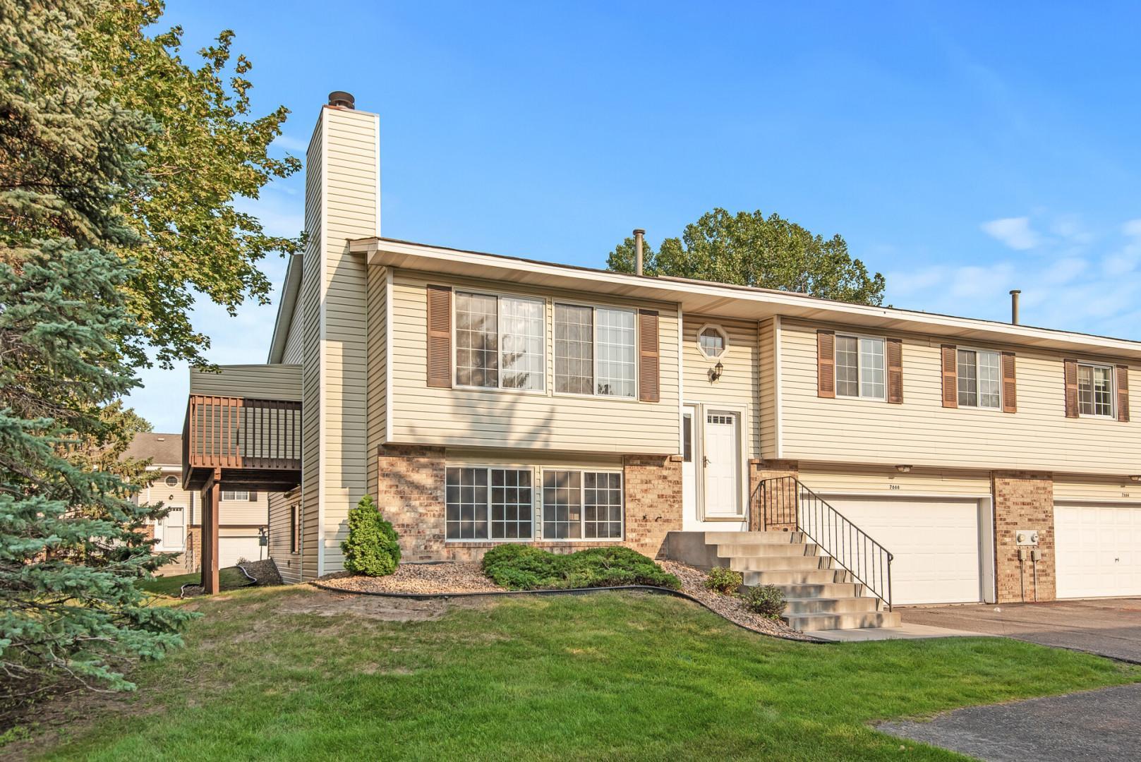 Homes for sale in Woodbury, MN | 7666 Steepleview Rd, Woodbury, MN 55125 | MLS# 6260517