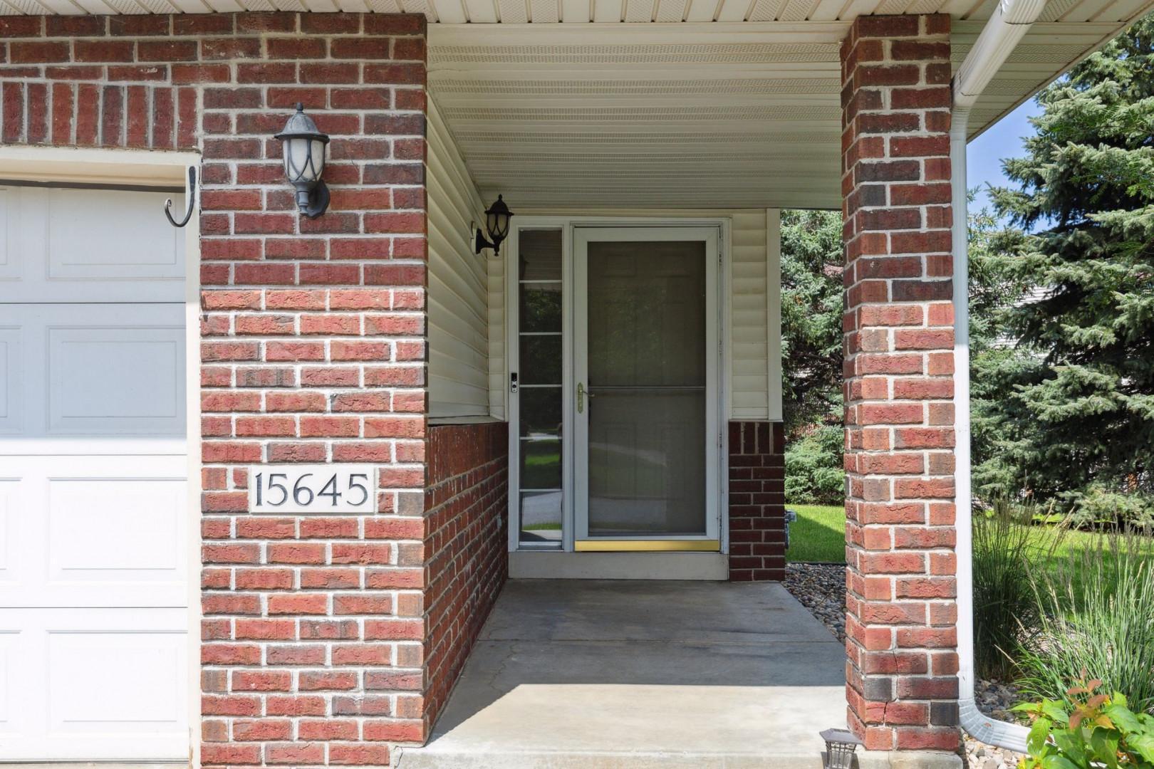 Homes for sale in Rosemount, MN | 15645 Chasewood Ct, Rosemount, MN 55068 | MLS# 6406553