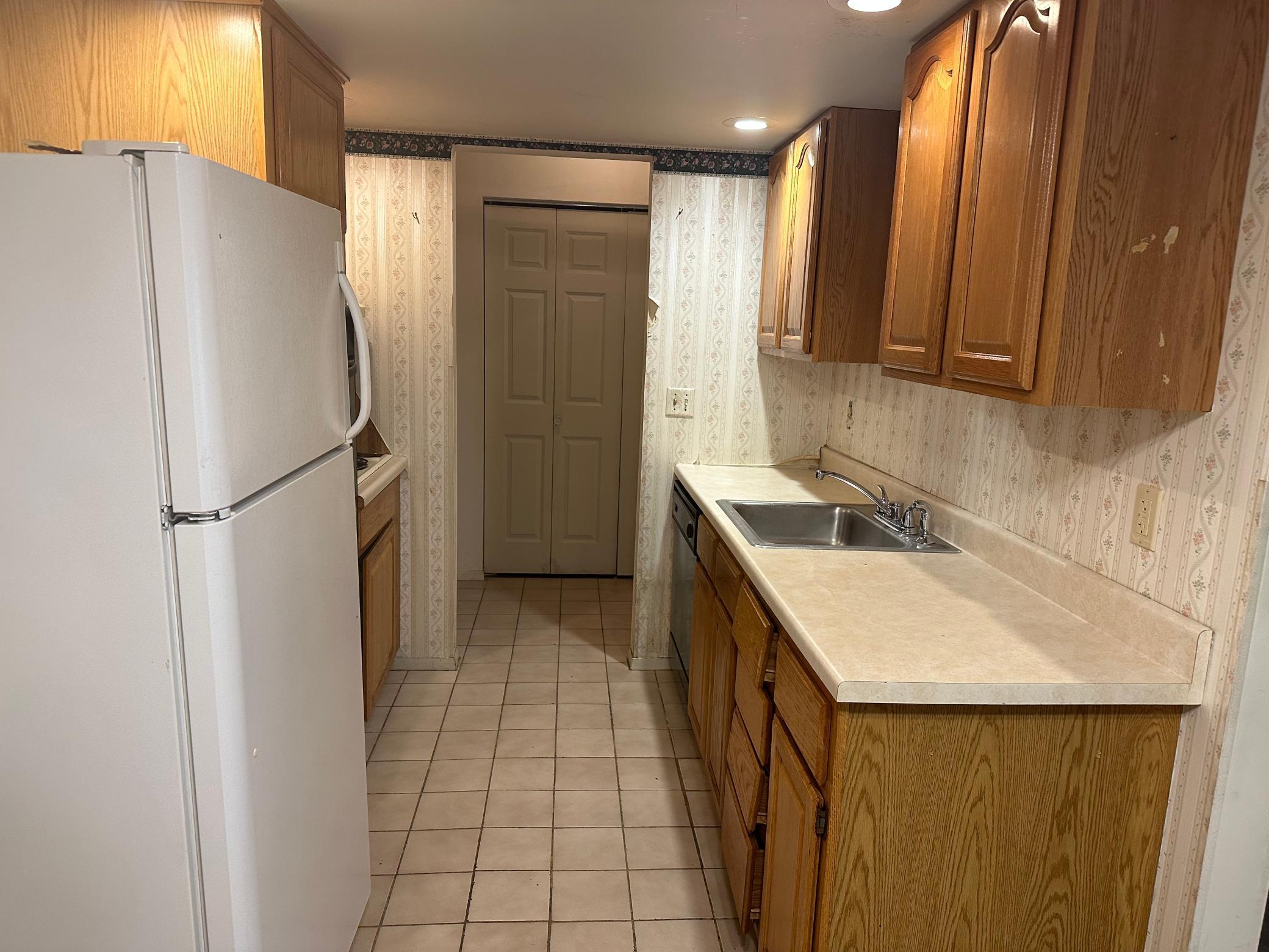 Homes for sale in Little Canada, MN | 179 Little Canada Rd E #135, Little Canada, MN 55117 | MLS# 6414801