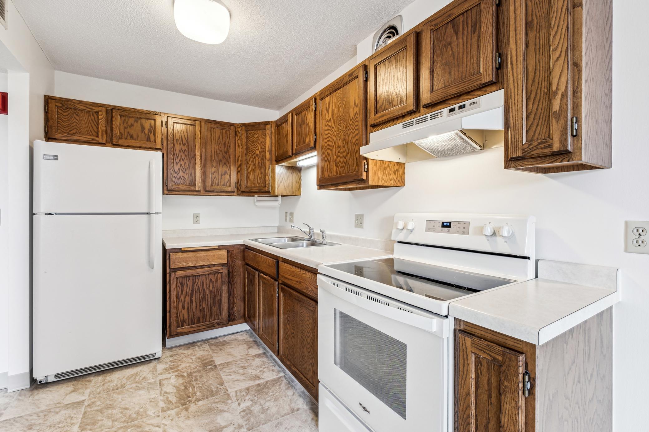 Homes for sale in Richfield, MN | 6615 Lake Shore Dr S #1008, Richfield, MN 55423 | MLS# 6508663