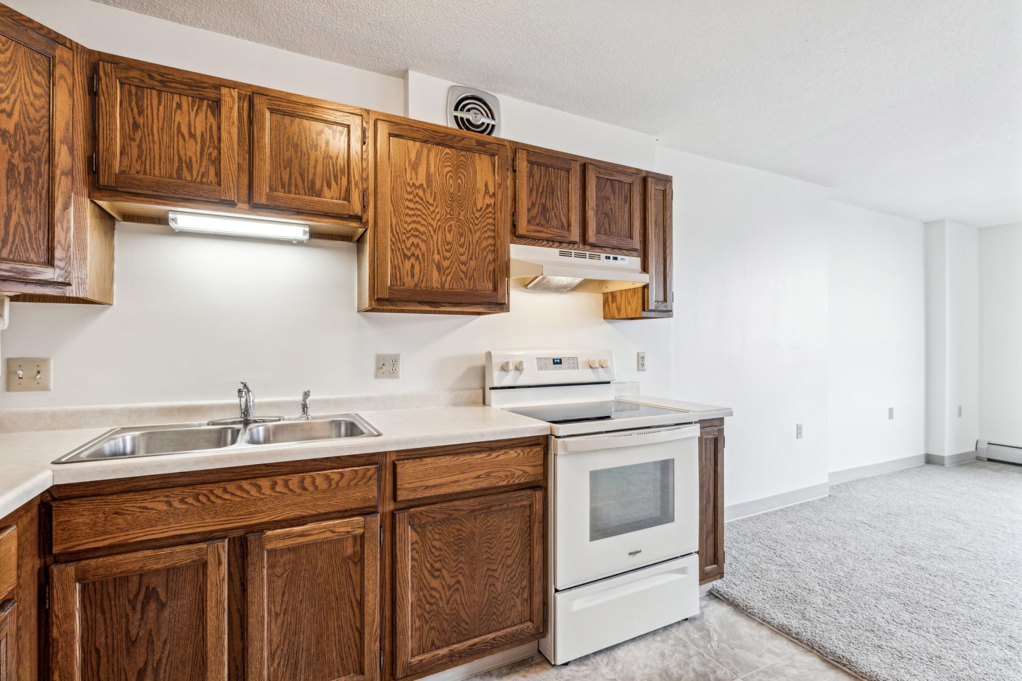 Homes for sale in Richfield, MN | 6615 Lake Shore Dr S #1008, Richfield, MN 55423 | MLS# 6508663